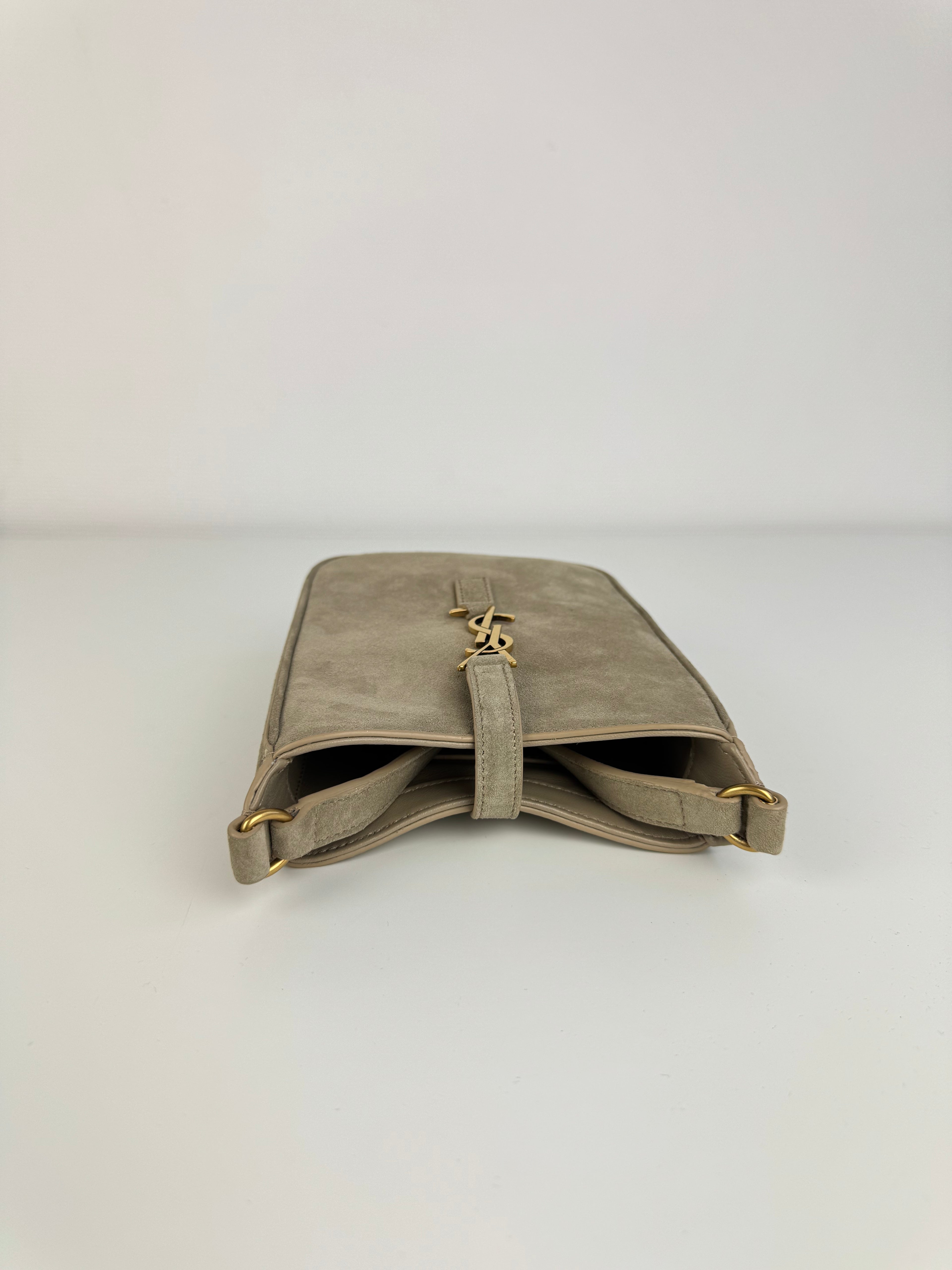 5 à 7 Vertical Saint Laurent