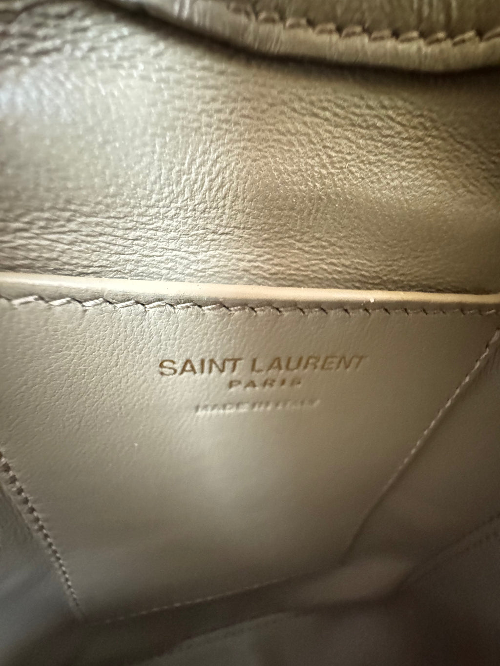 5 à 7 Vertical Saint Laurent