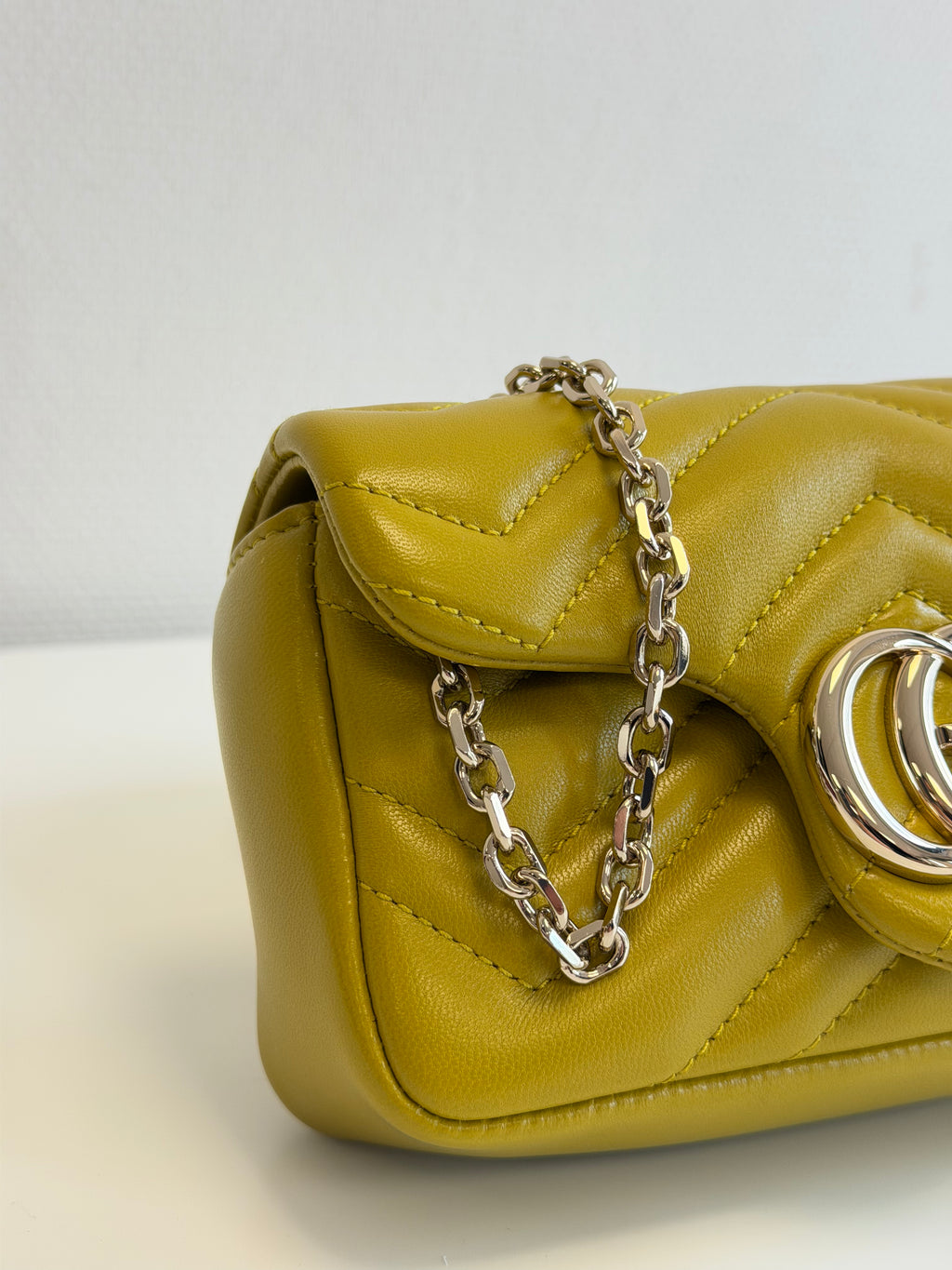 Super mini Marmont Gucci
