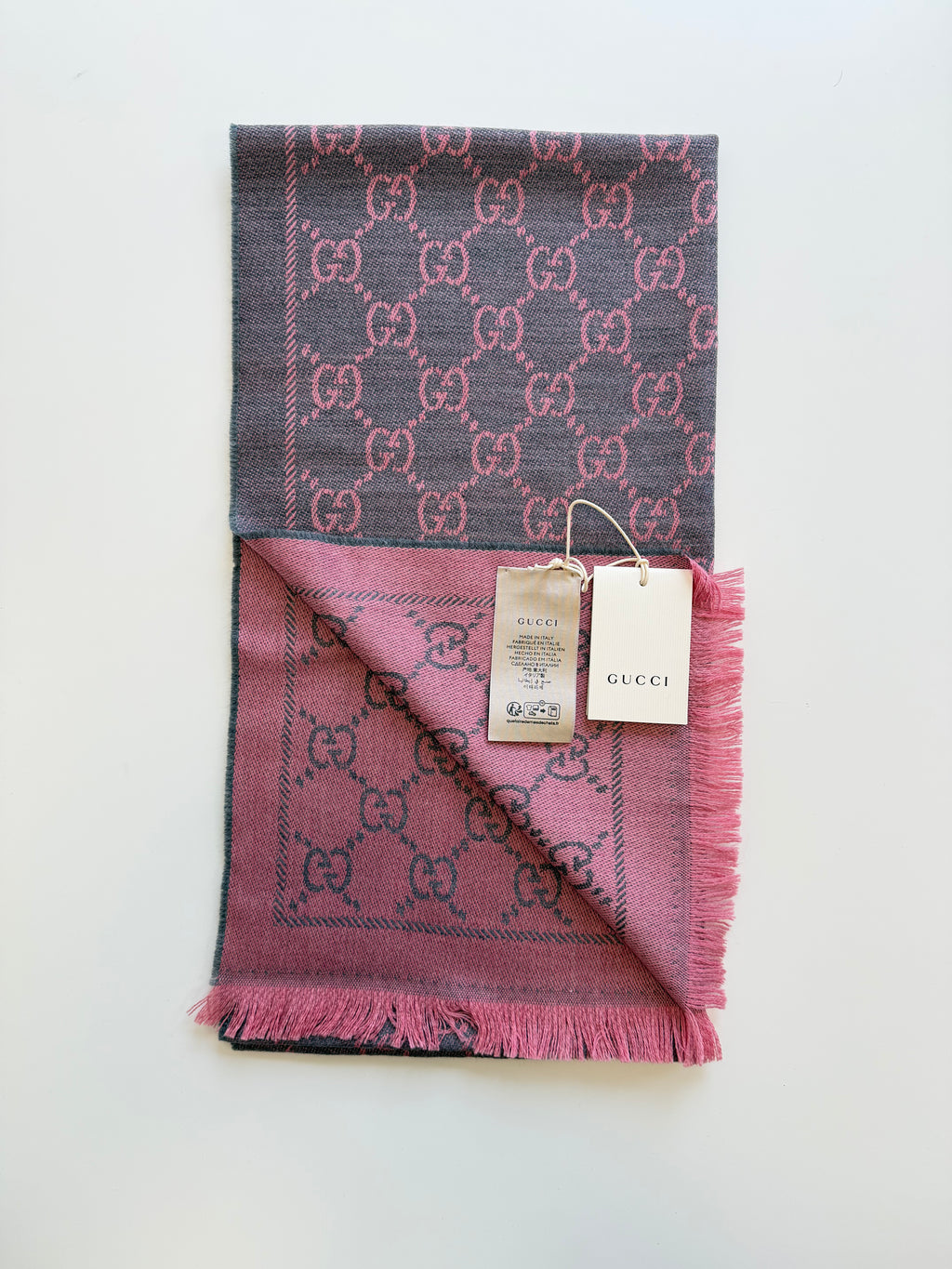 SEULEMENT 5 PIÈCES - Écharpe réversible Gucci