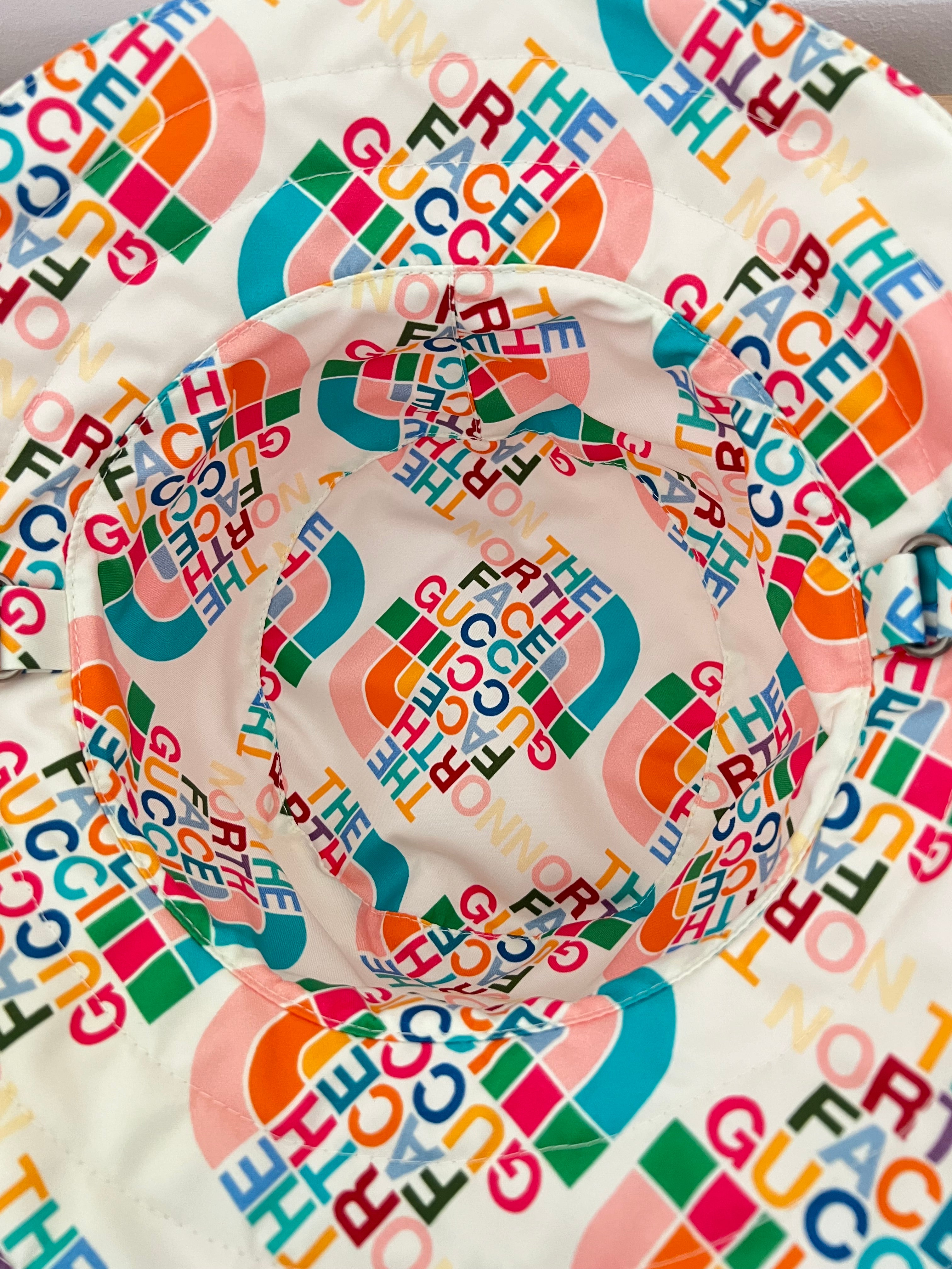 Chapeau bob TNF x Gucci