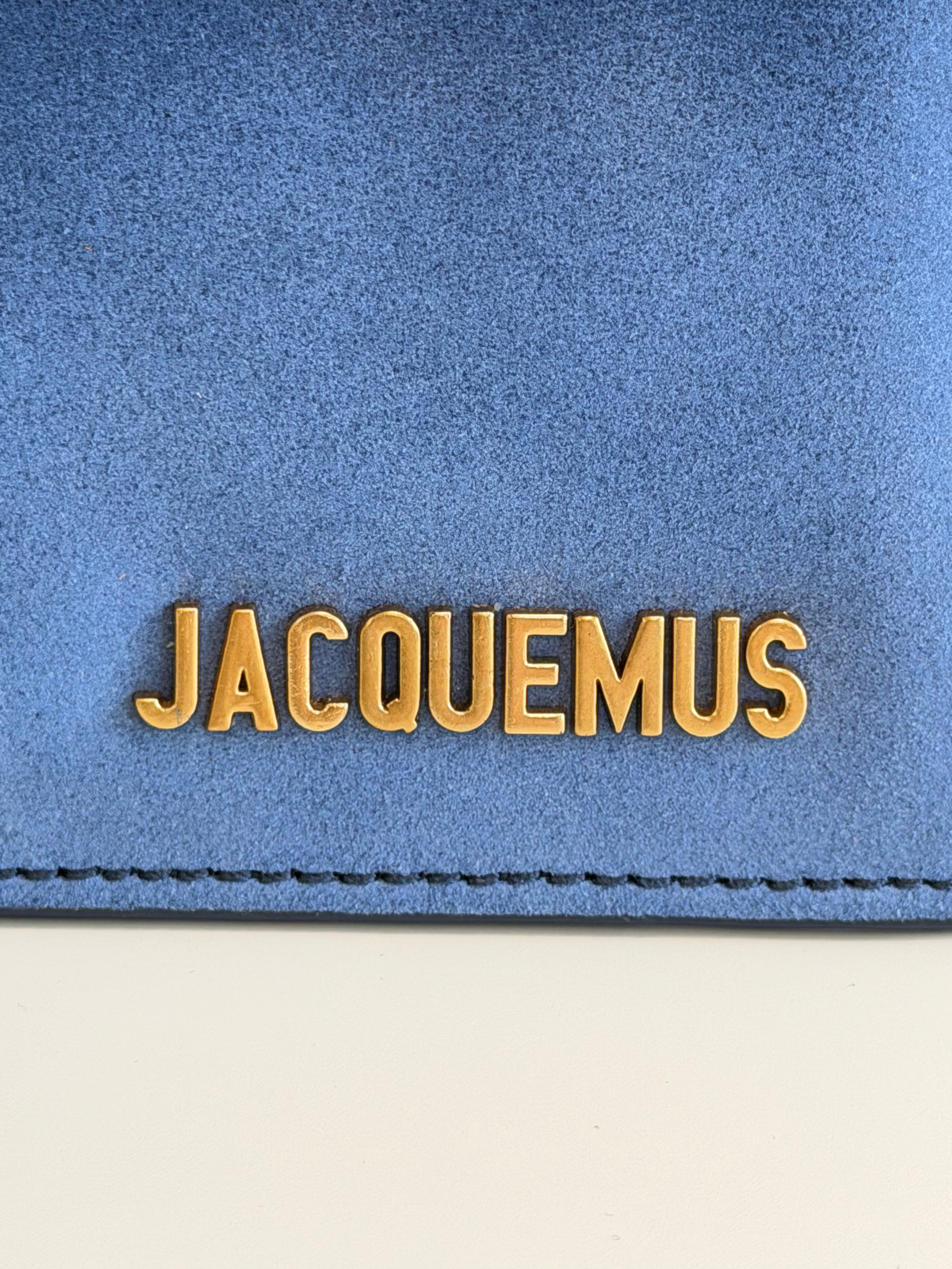 Le Grand Chiquito Jacquemus