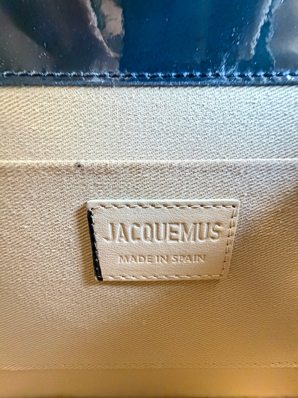 Le Grand Chiquito Jacquemus