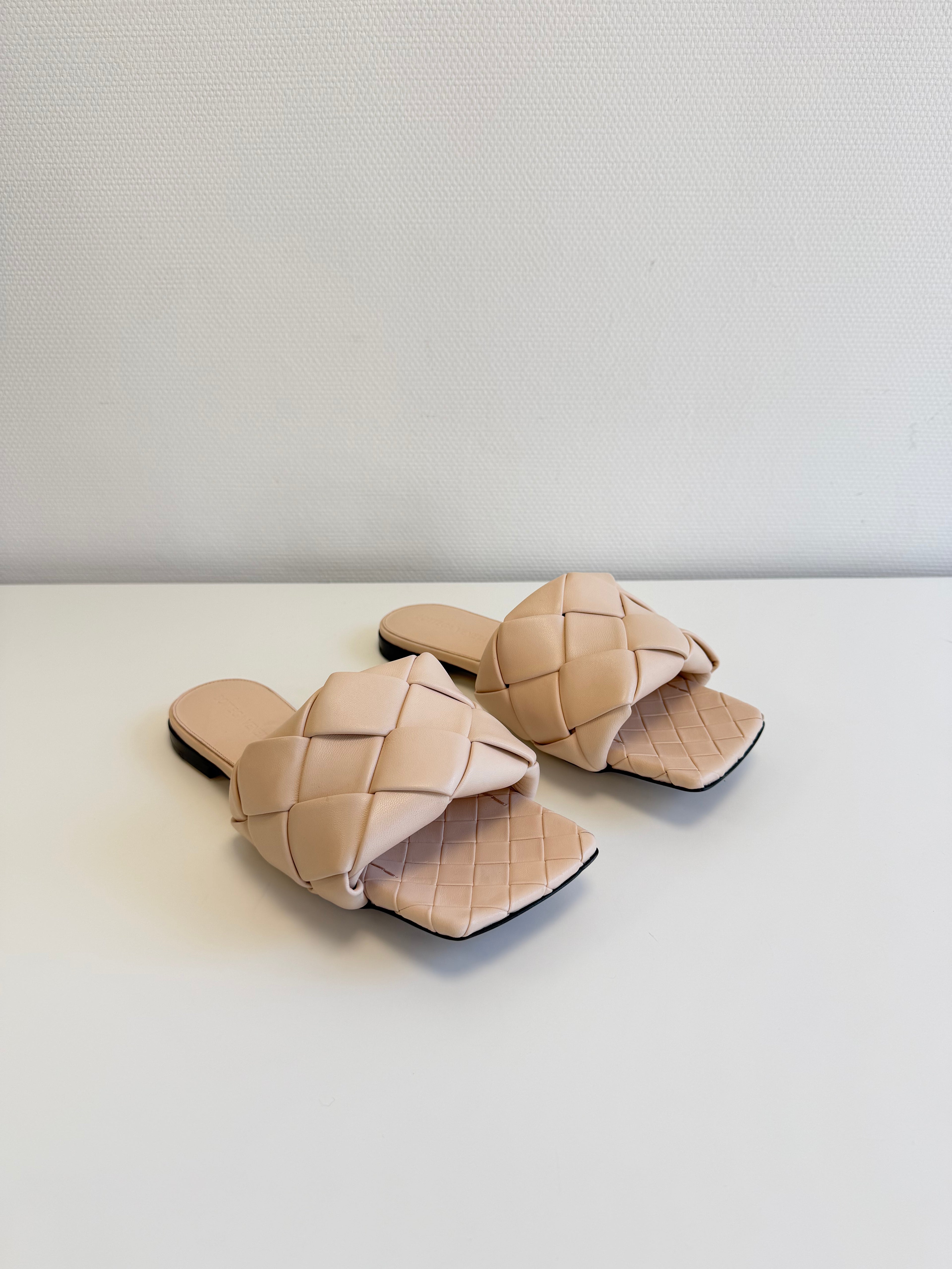 Sandales Lido Bottega Veneta