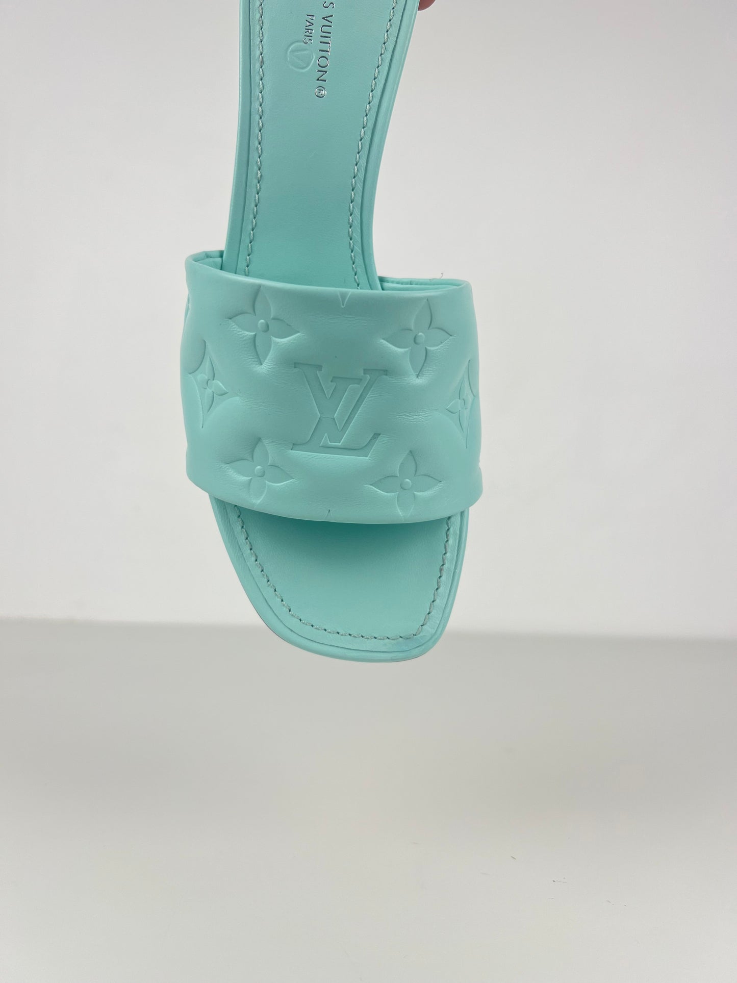 Sandales Louis Vuitton
