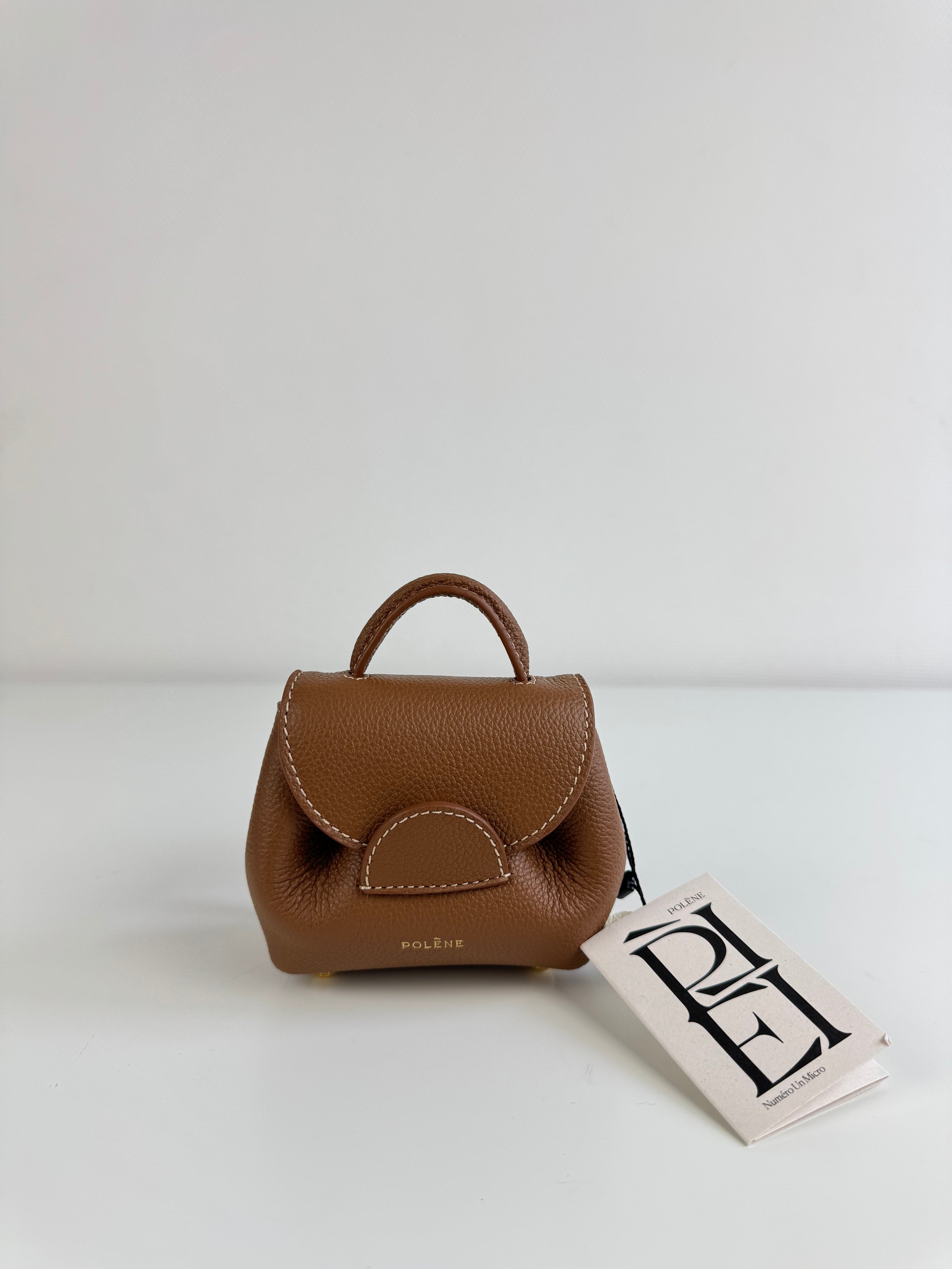 Numéro un micro Polène