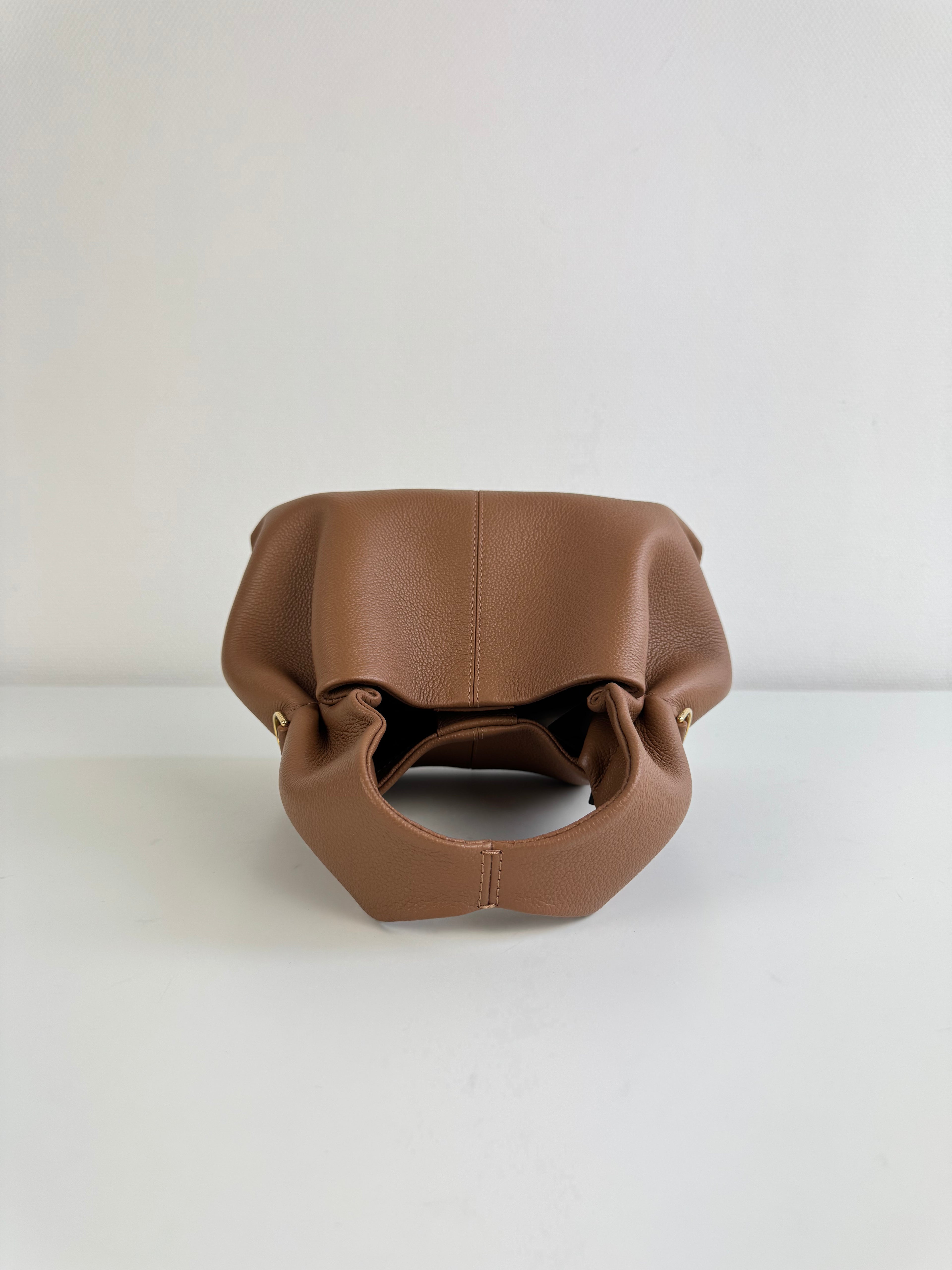 Numéro neuf mini Polène