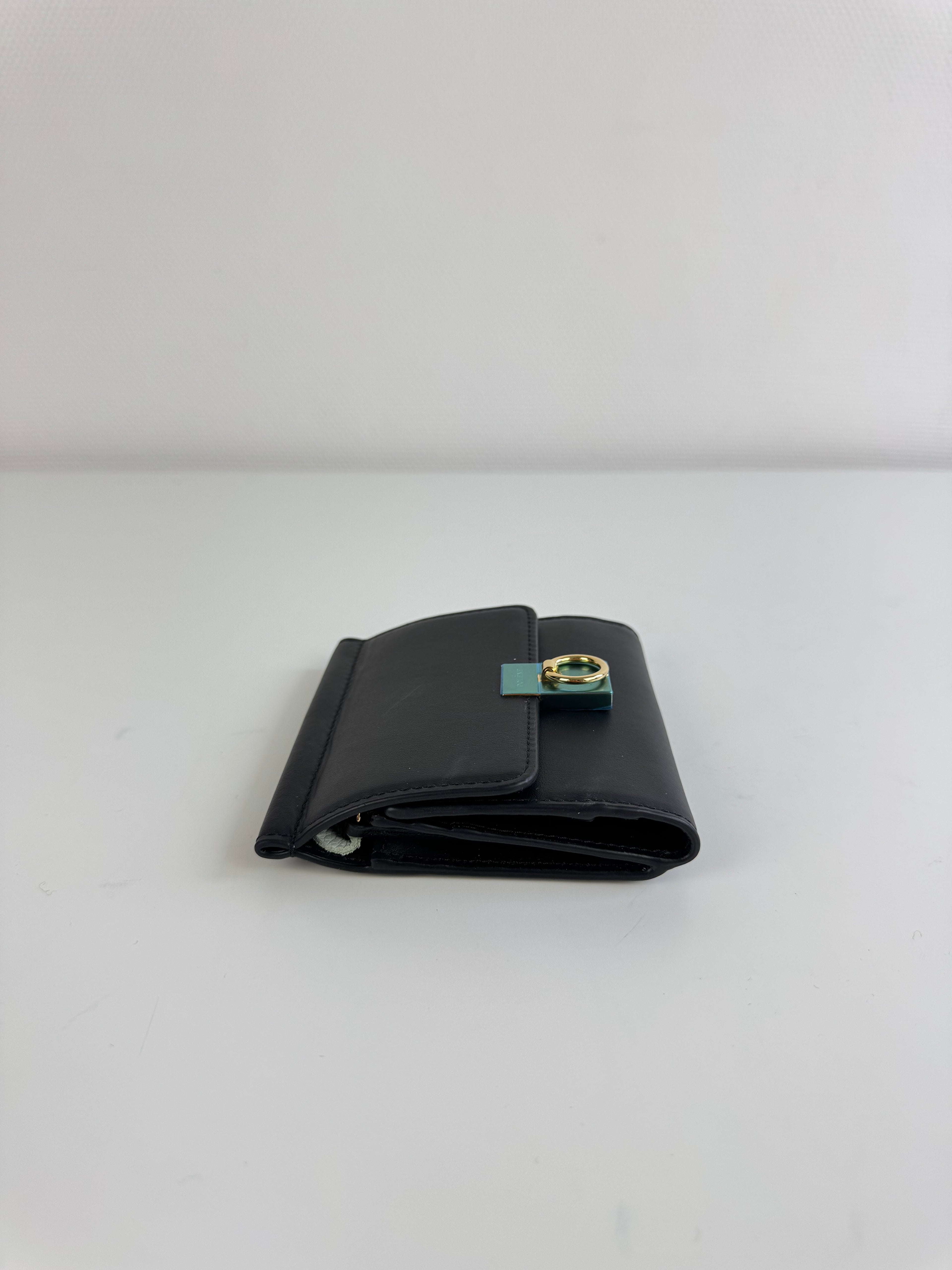 Portefeuille numéro sept Polène