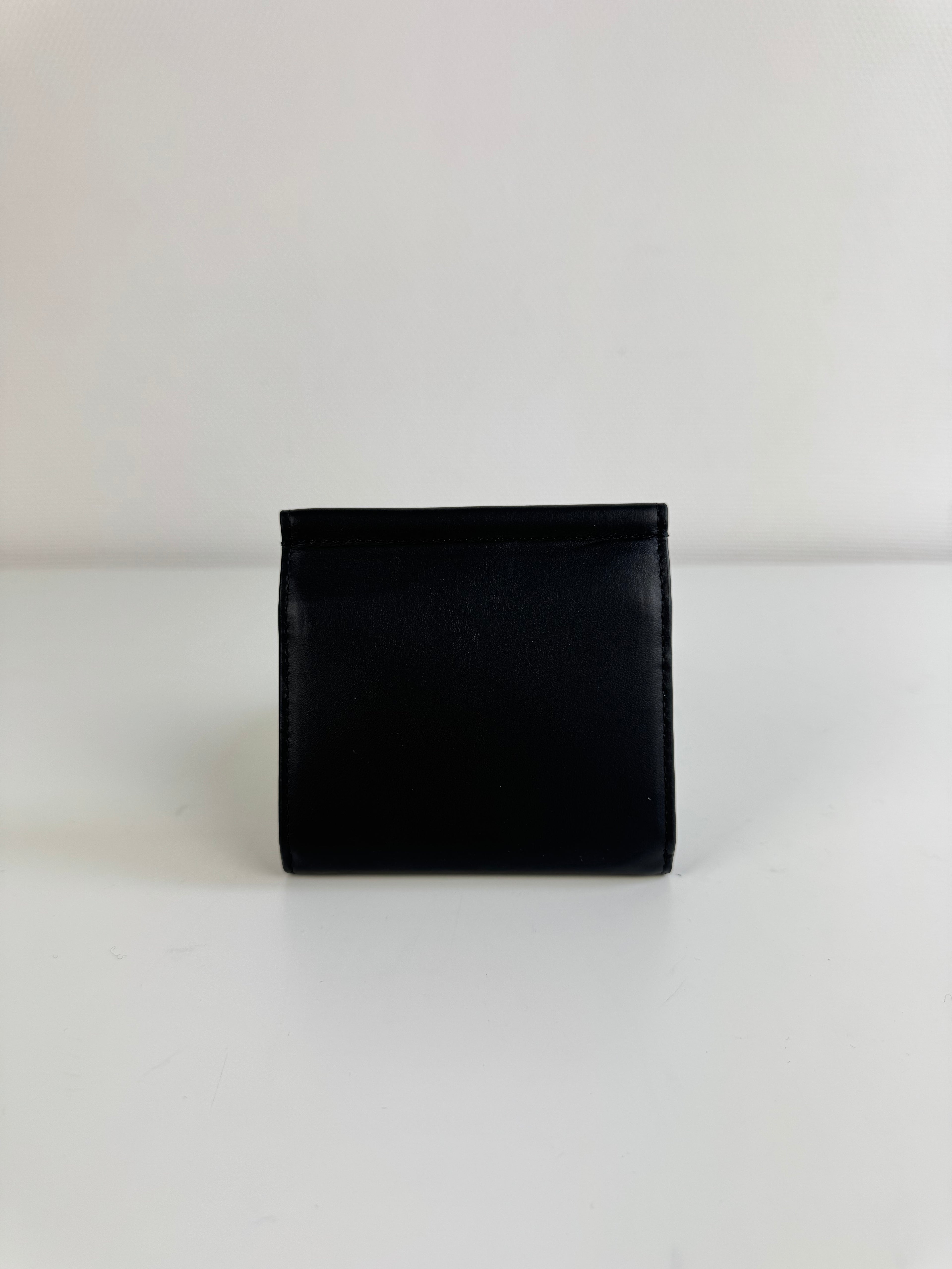 Portefeuille numéro sept Polène