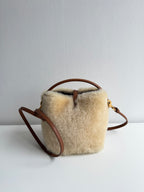 Sac Seau Le 37 Shearling