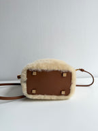 Sac Seau Le 37 Shearling