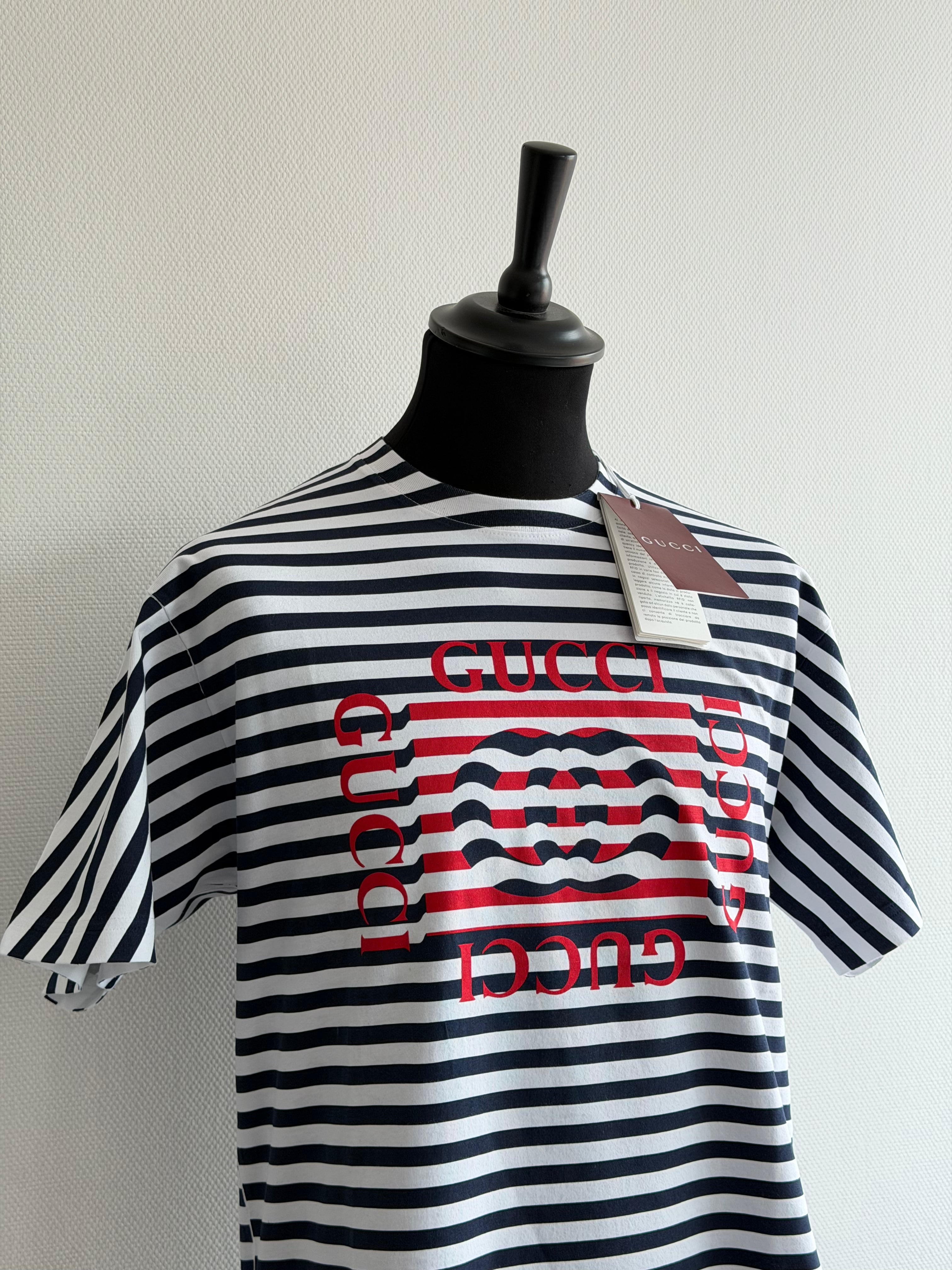 T-shirt Gucci