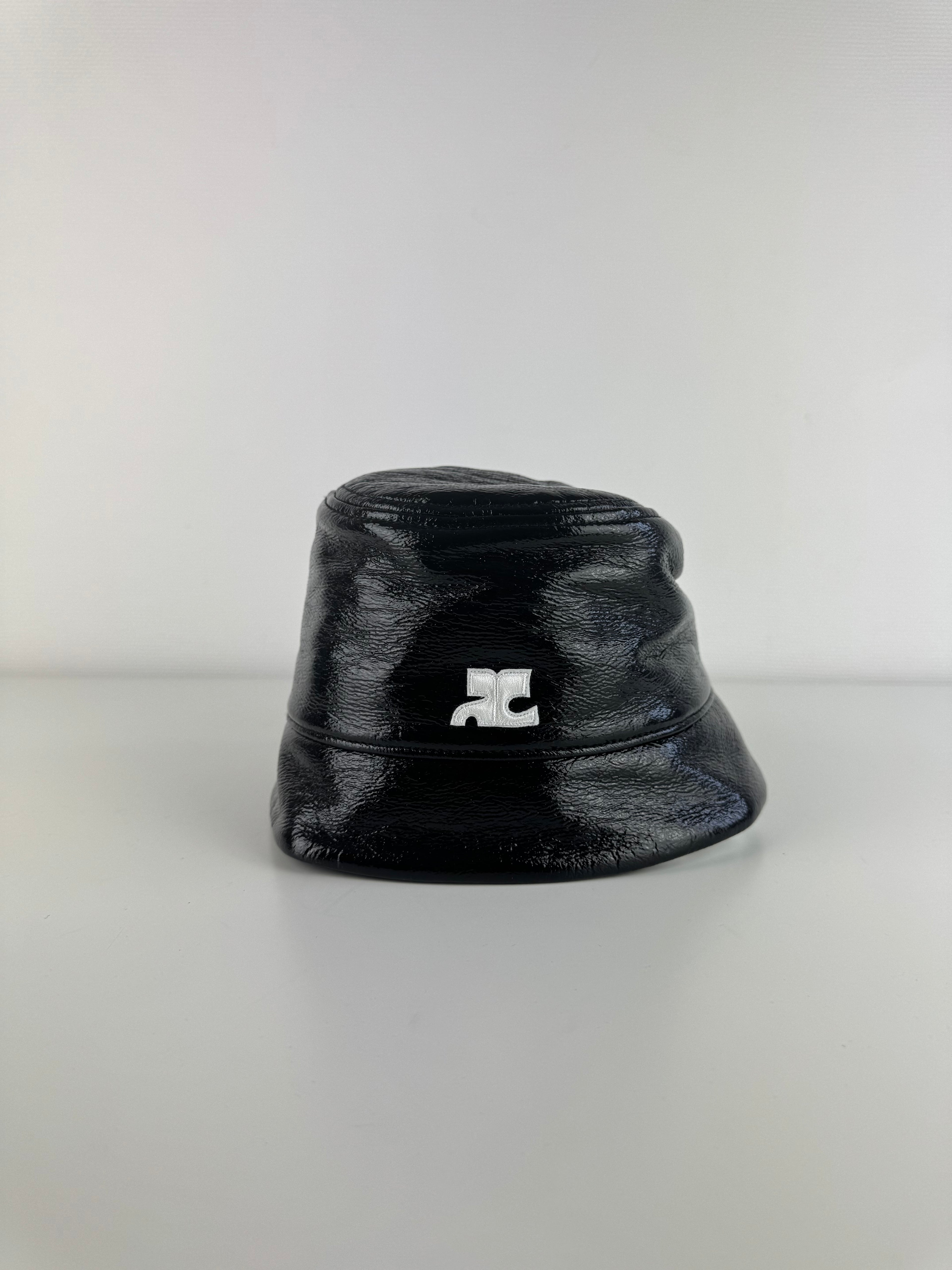 Chapeau bob Courrèges