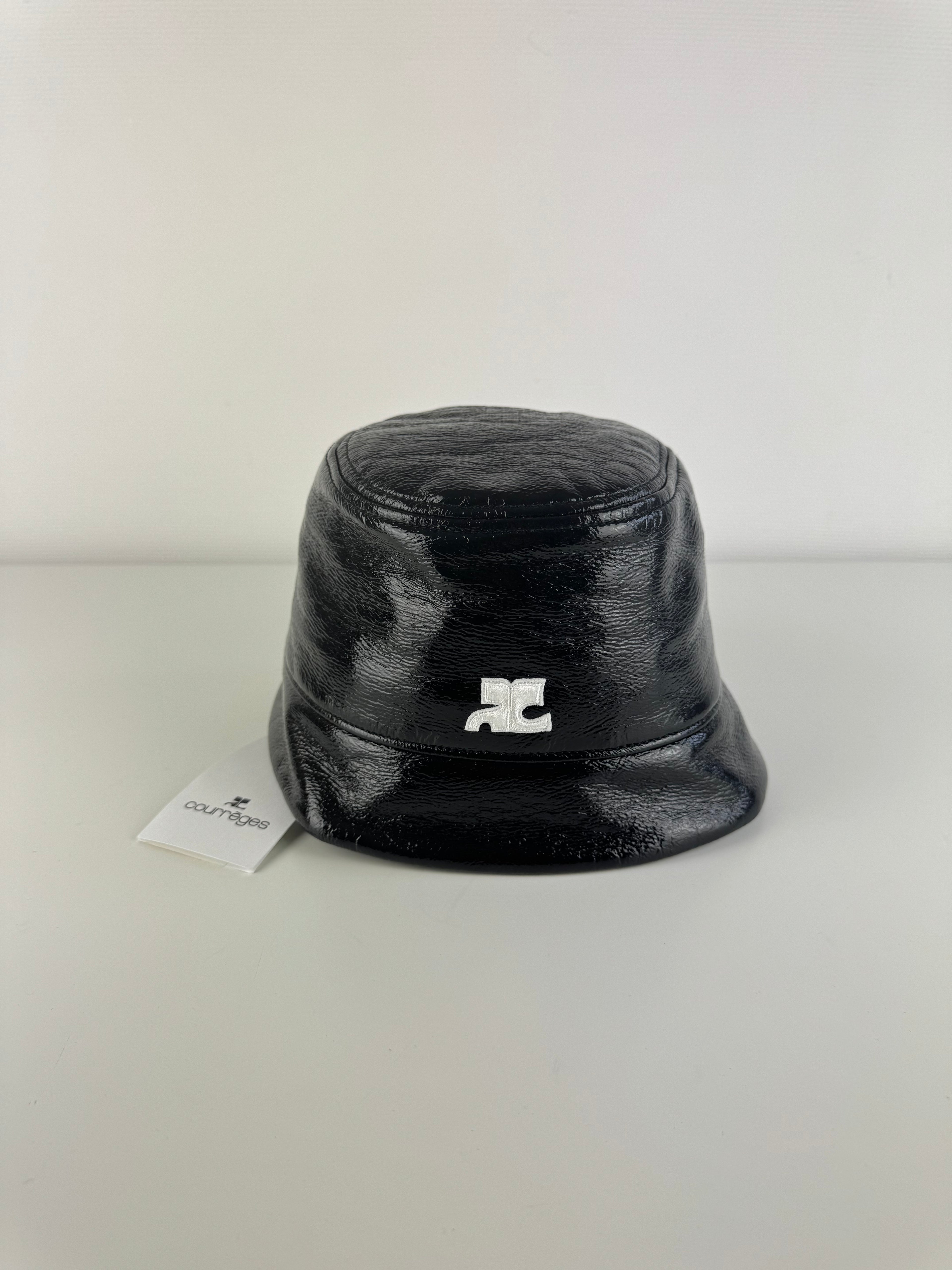 Chapeau bob Courrèges