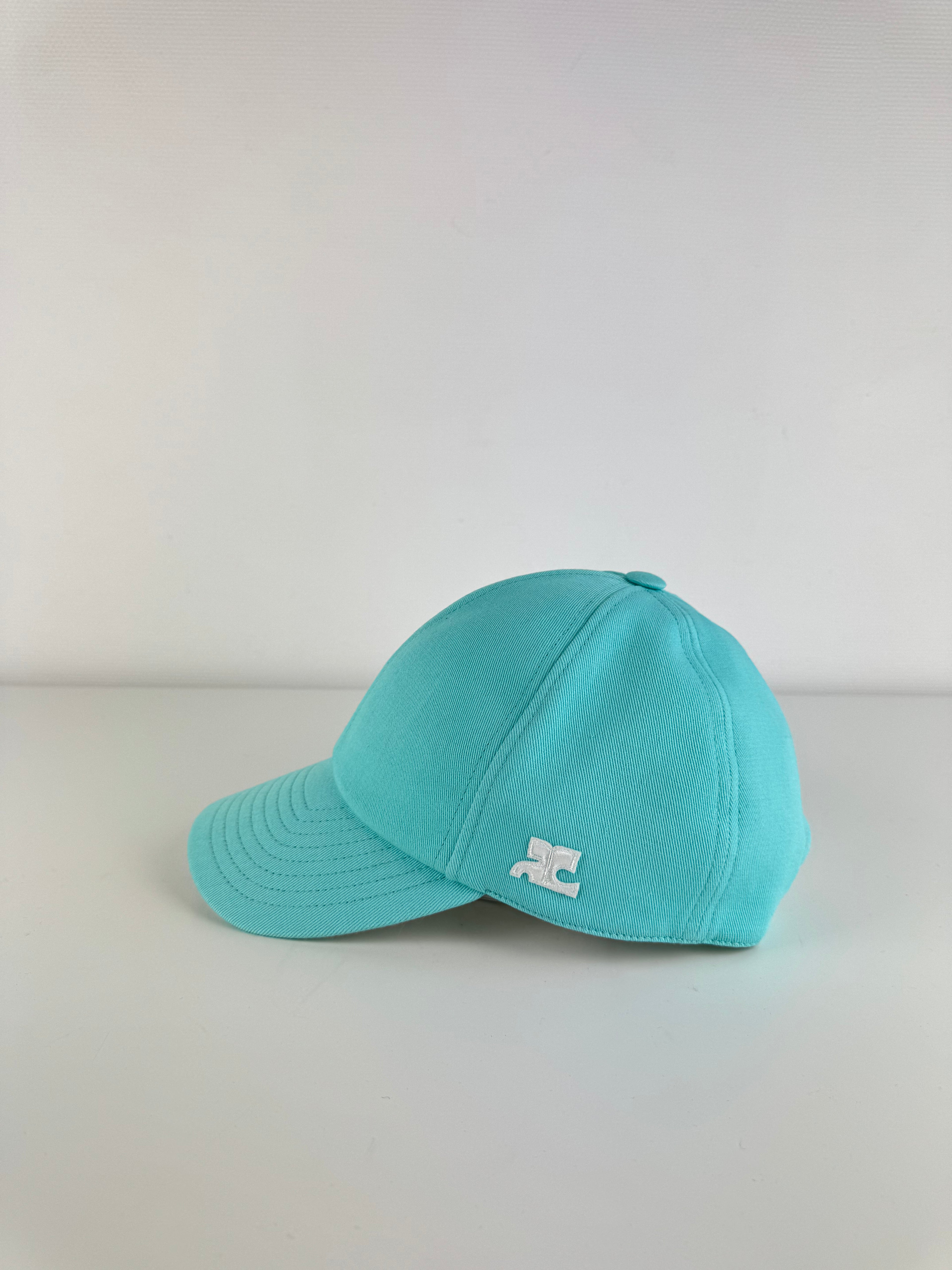 Casquette courrèges