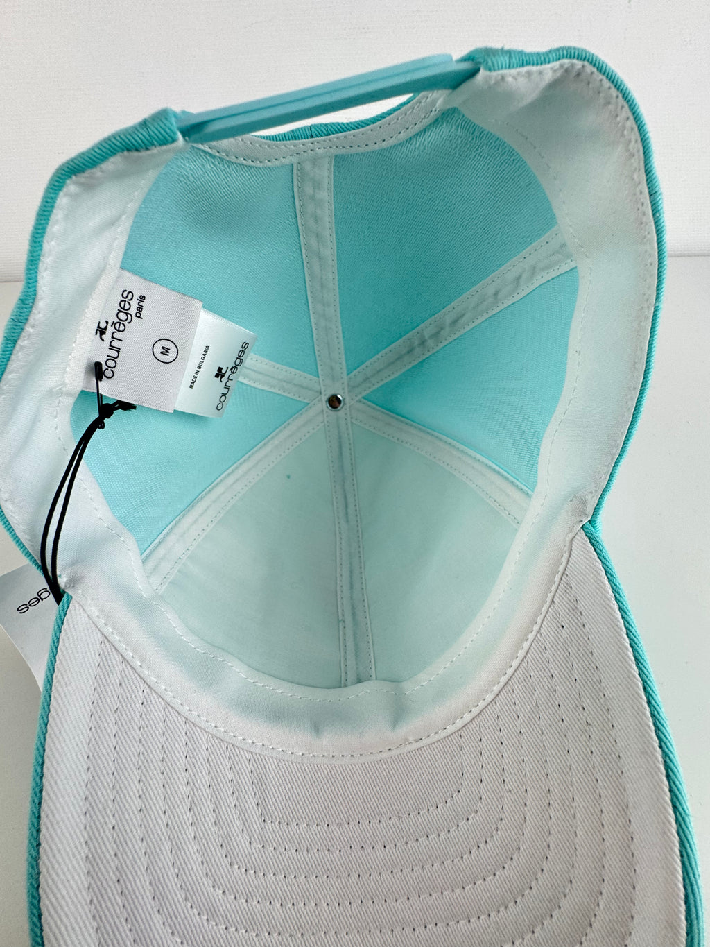 Casquette courrèges