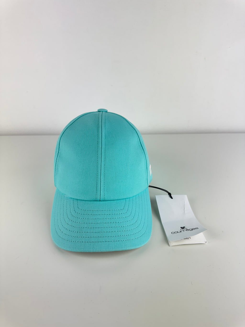 Casquette courrèges