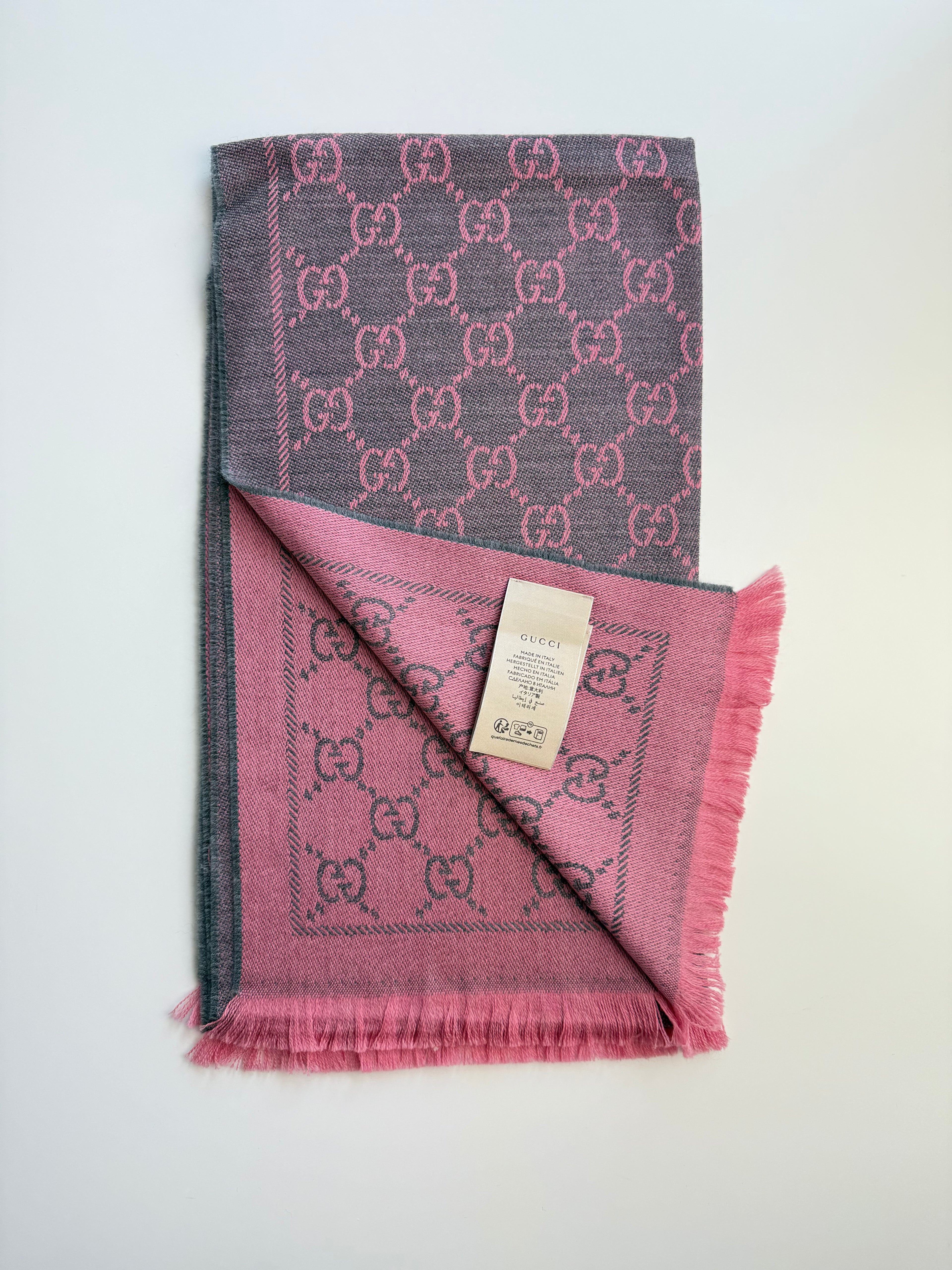 Echarpe réversible Gucci
