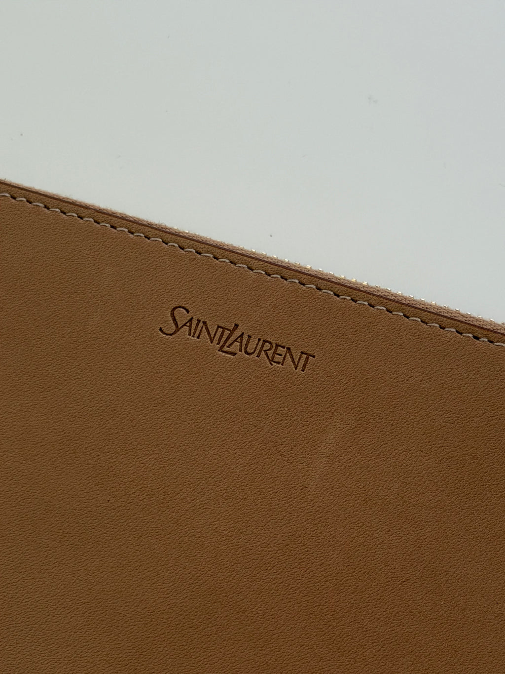 Pochette Saint Laurent