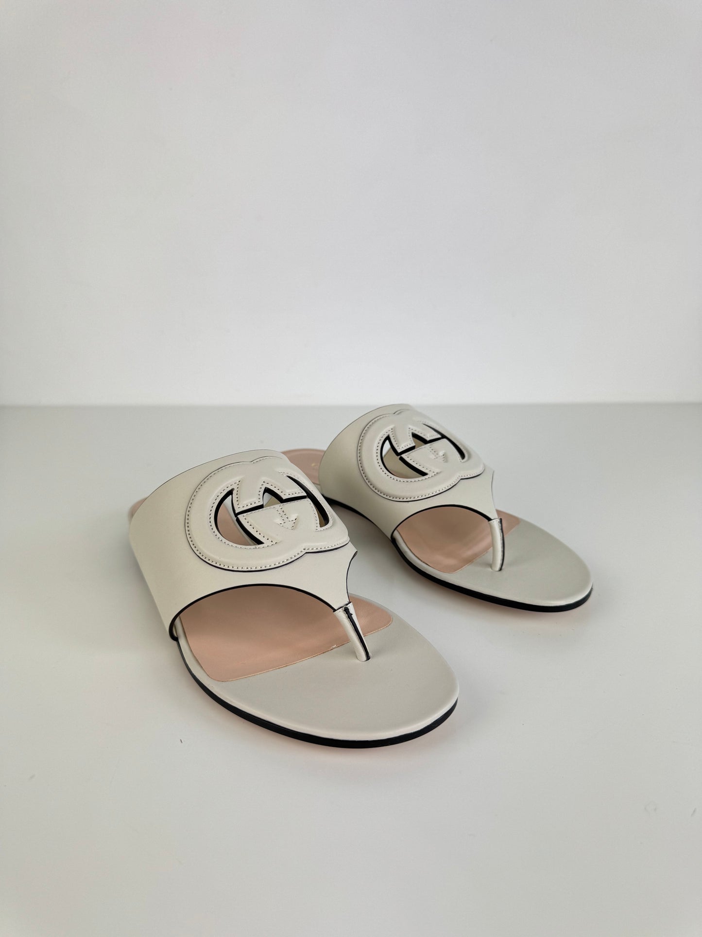 Tongs Gucci