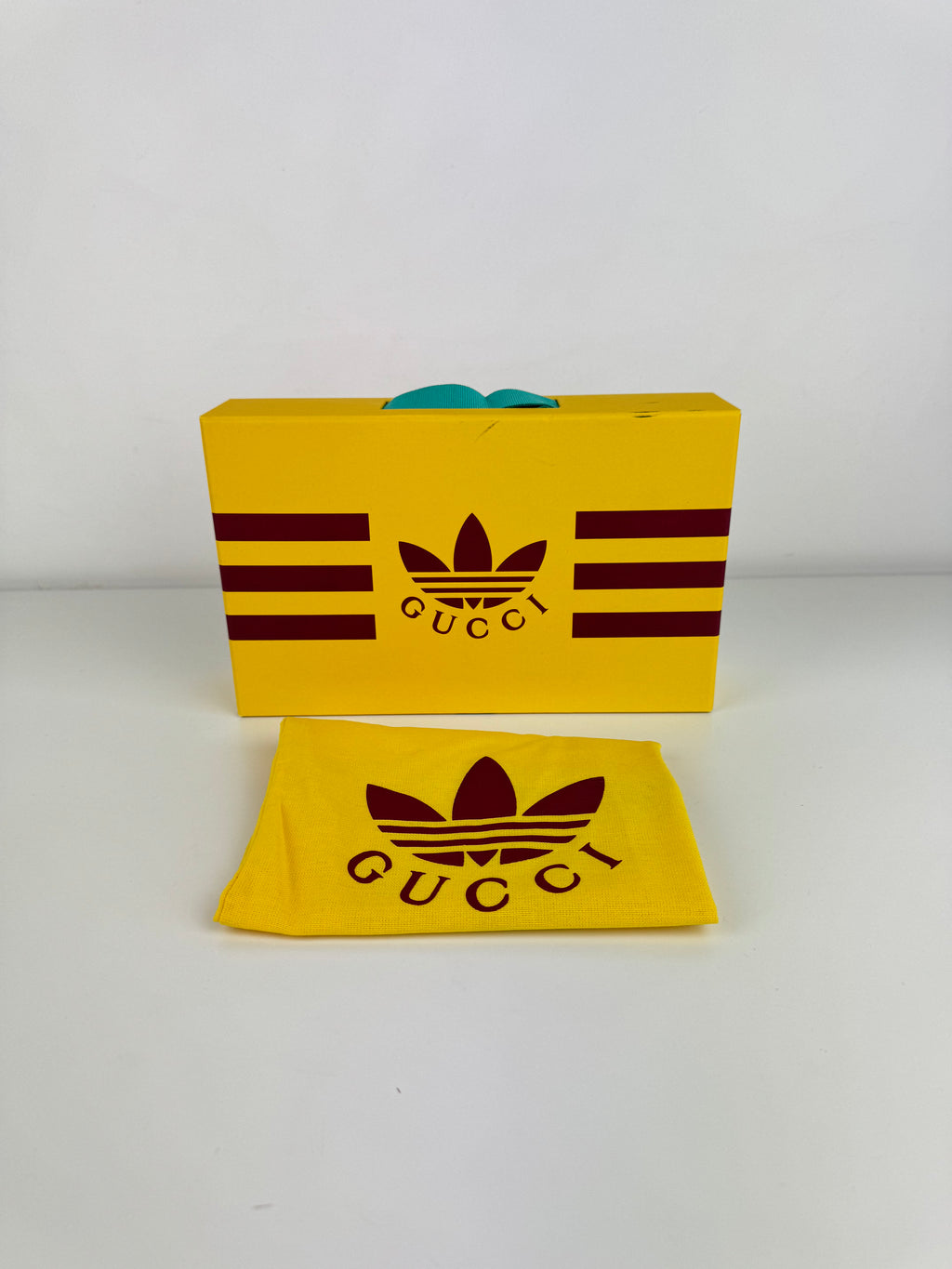 Wallet on chain Gucci x Adidas