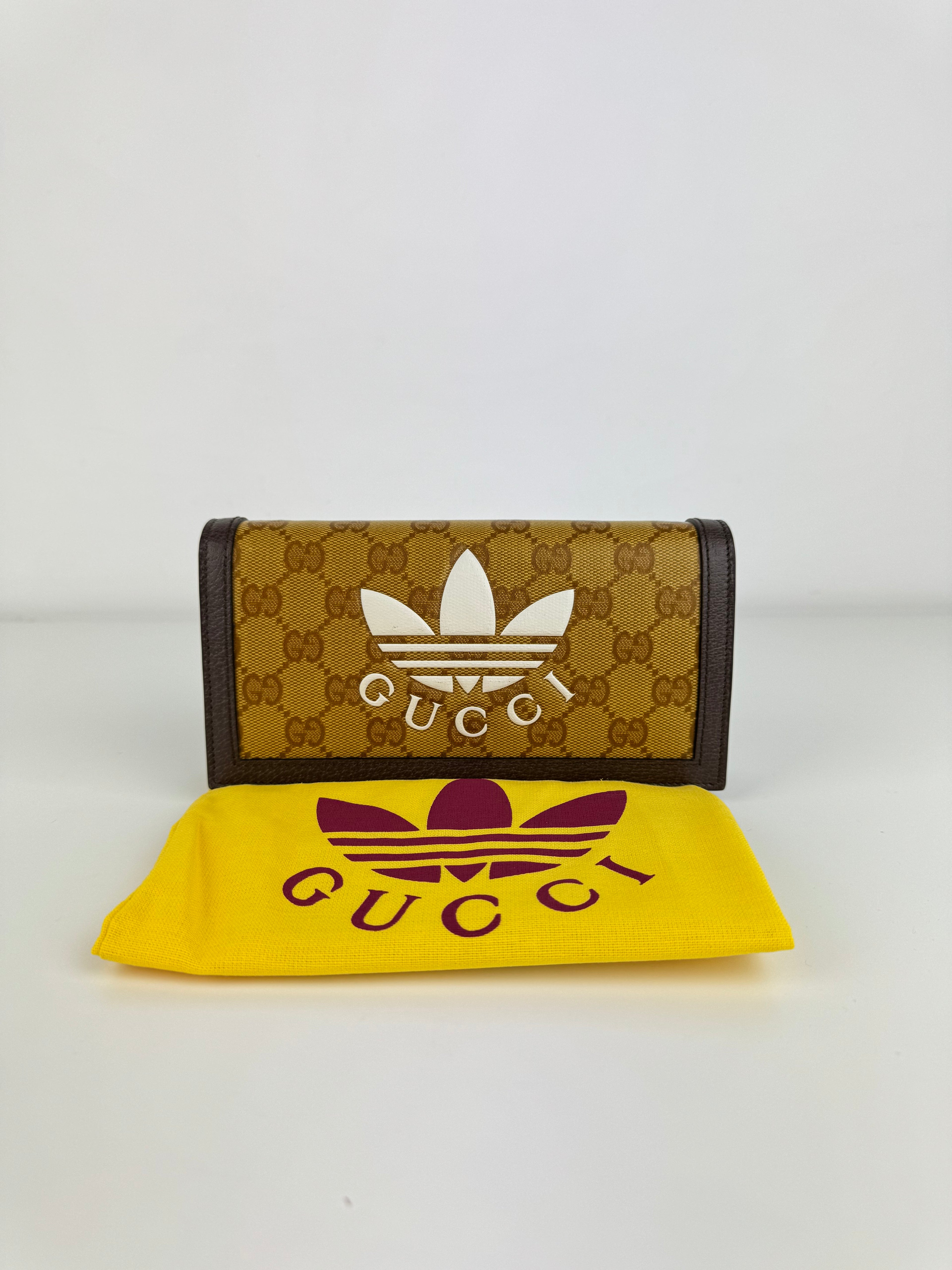 Wallet on chain Gucci x Adidas