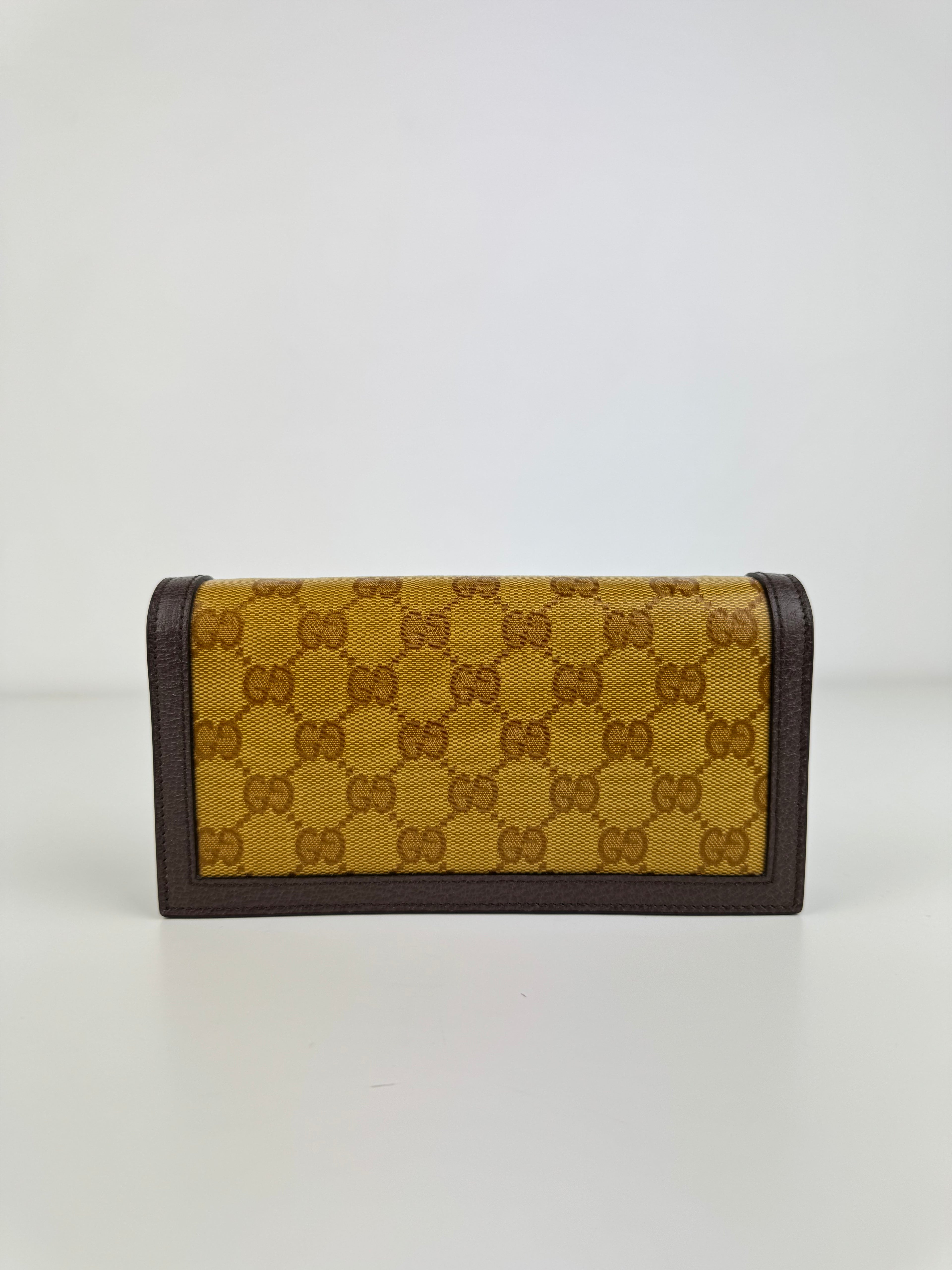 Wallet on chain Gucci x Adidas