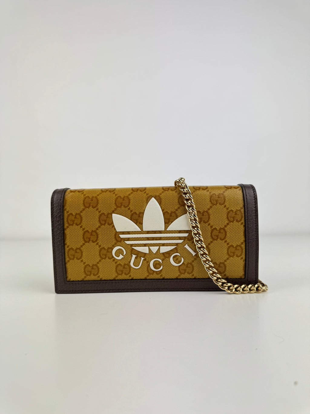 Wallet on chain Gucci x Adidas