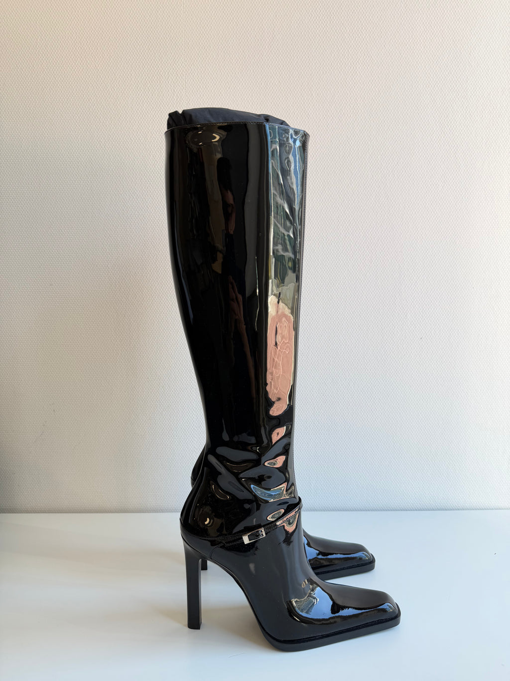 Nina 110 Boot Vern Grupy Saint Laurent