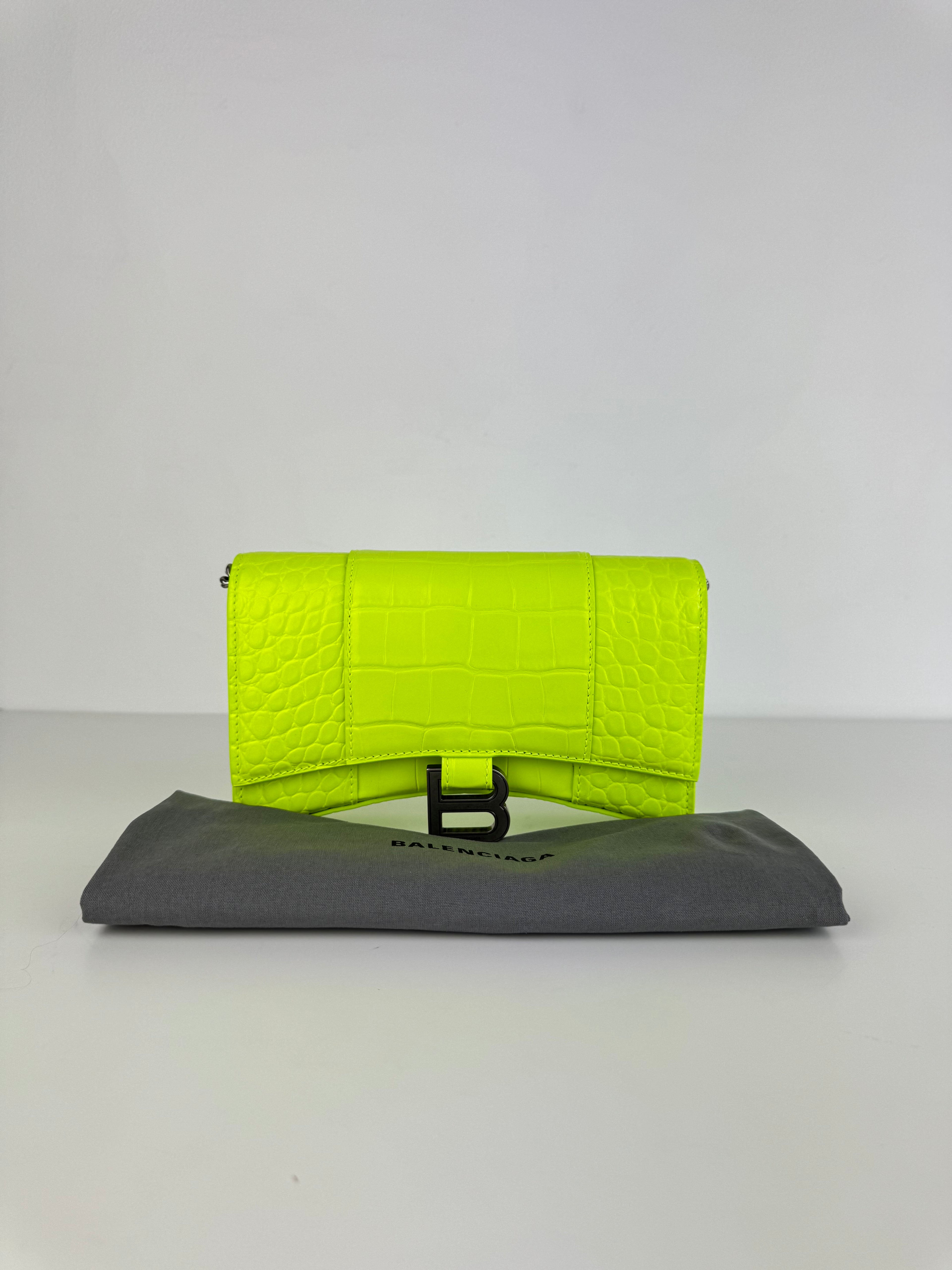 Hourglass mini Balenciaga