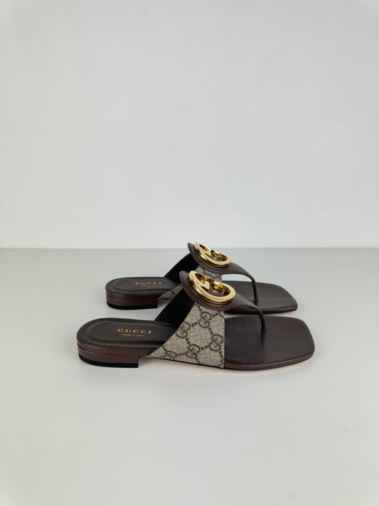 Tongs Gucci
