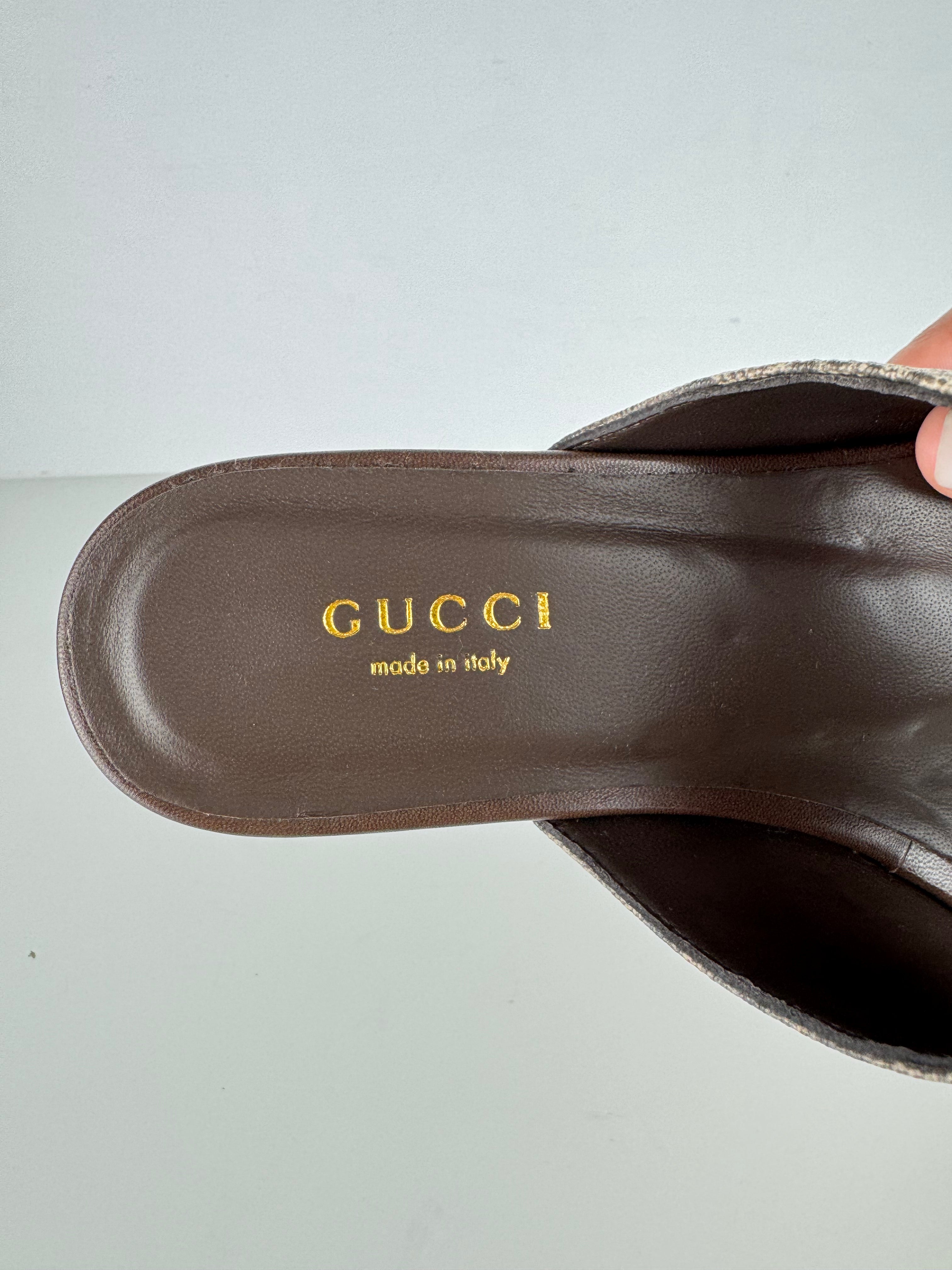Tongs Gucci
