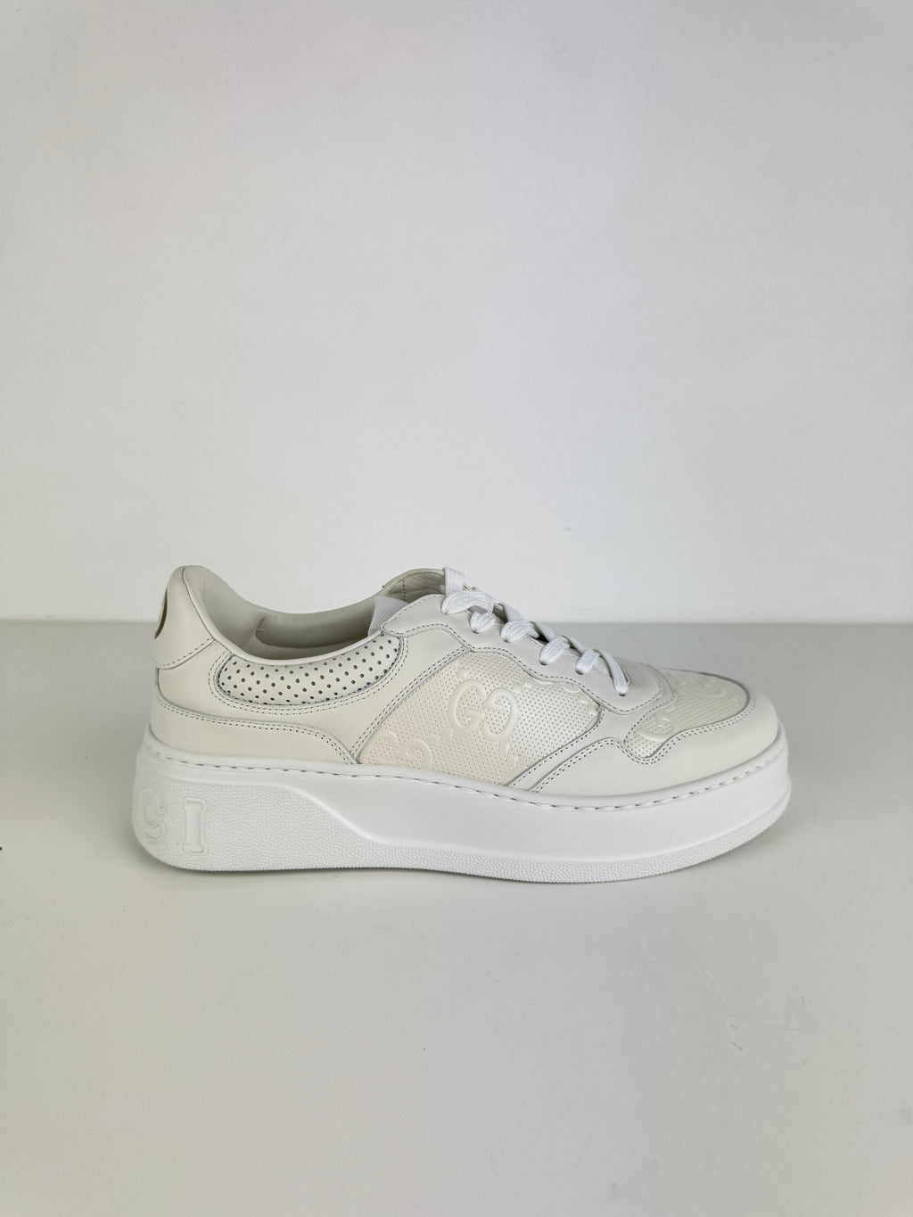 Basket Embossed Gucci