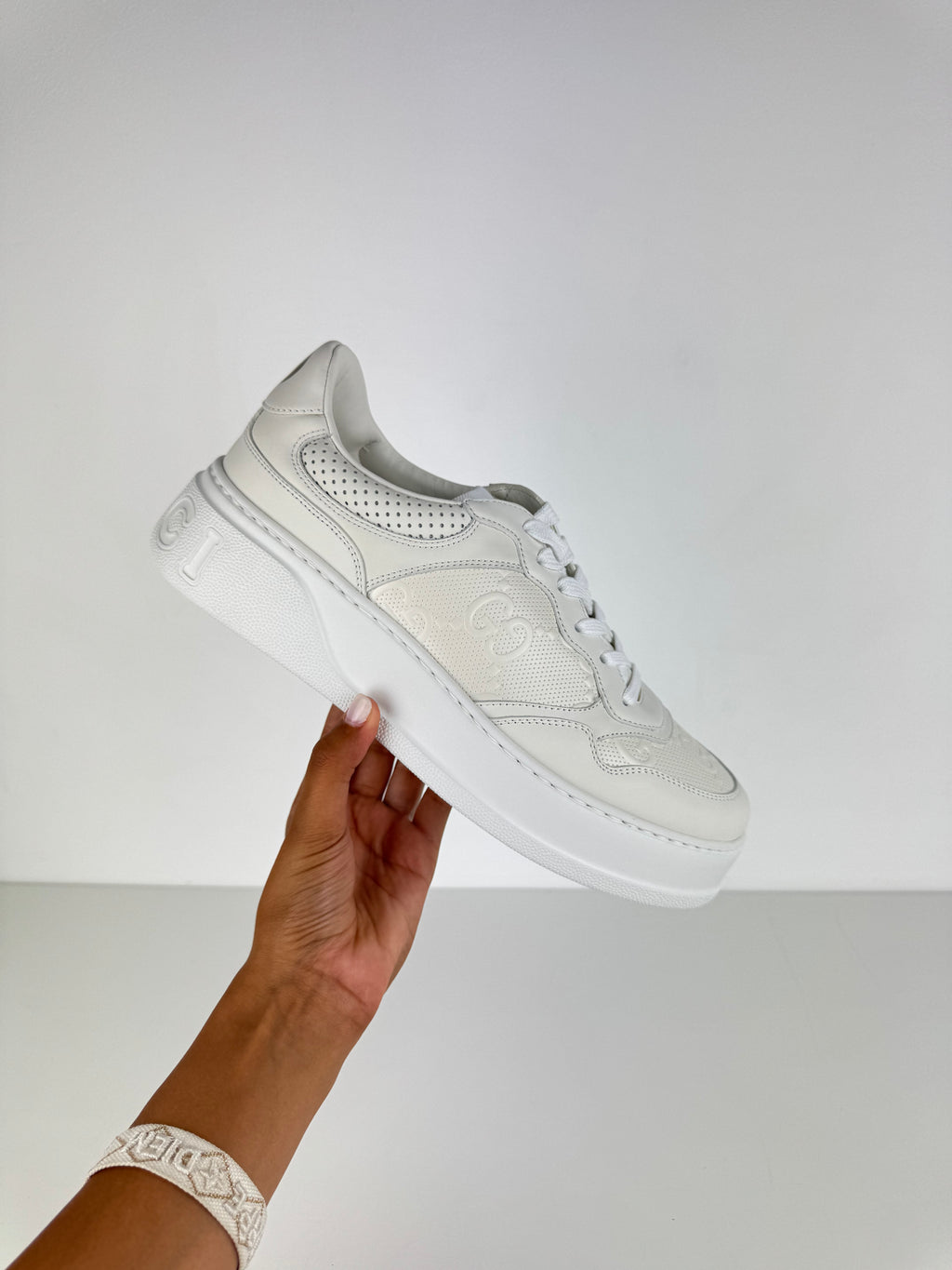 Basket Embossed Gucci