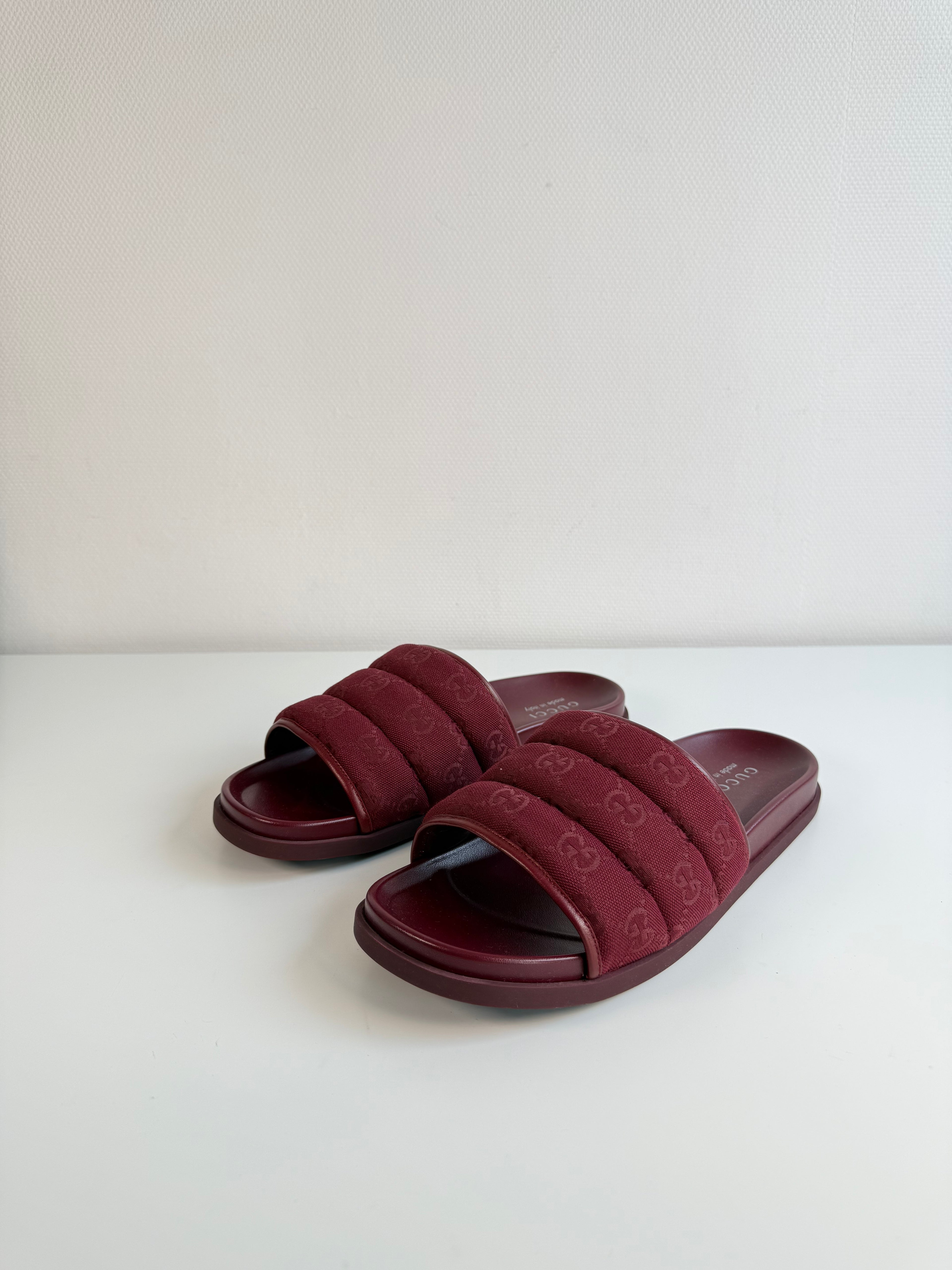 Claquettes Gucci