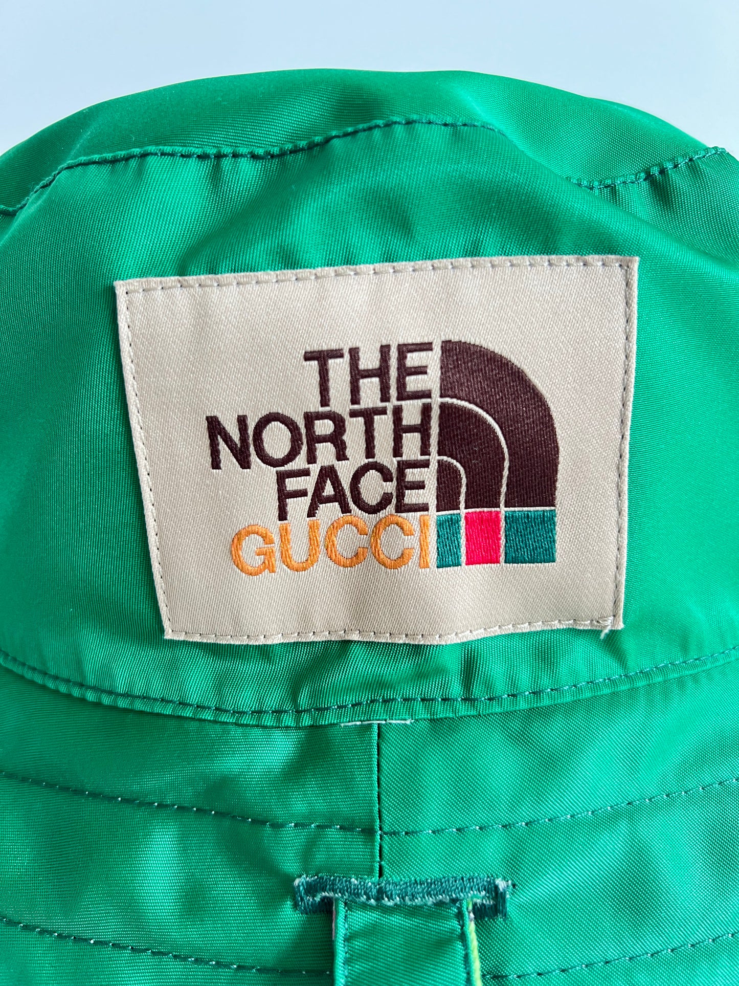 Chapeau bob Gucci x Tnf