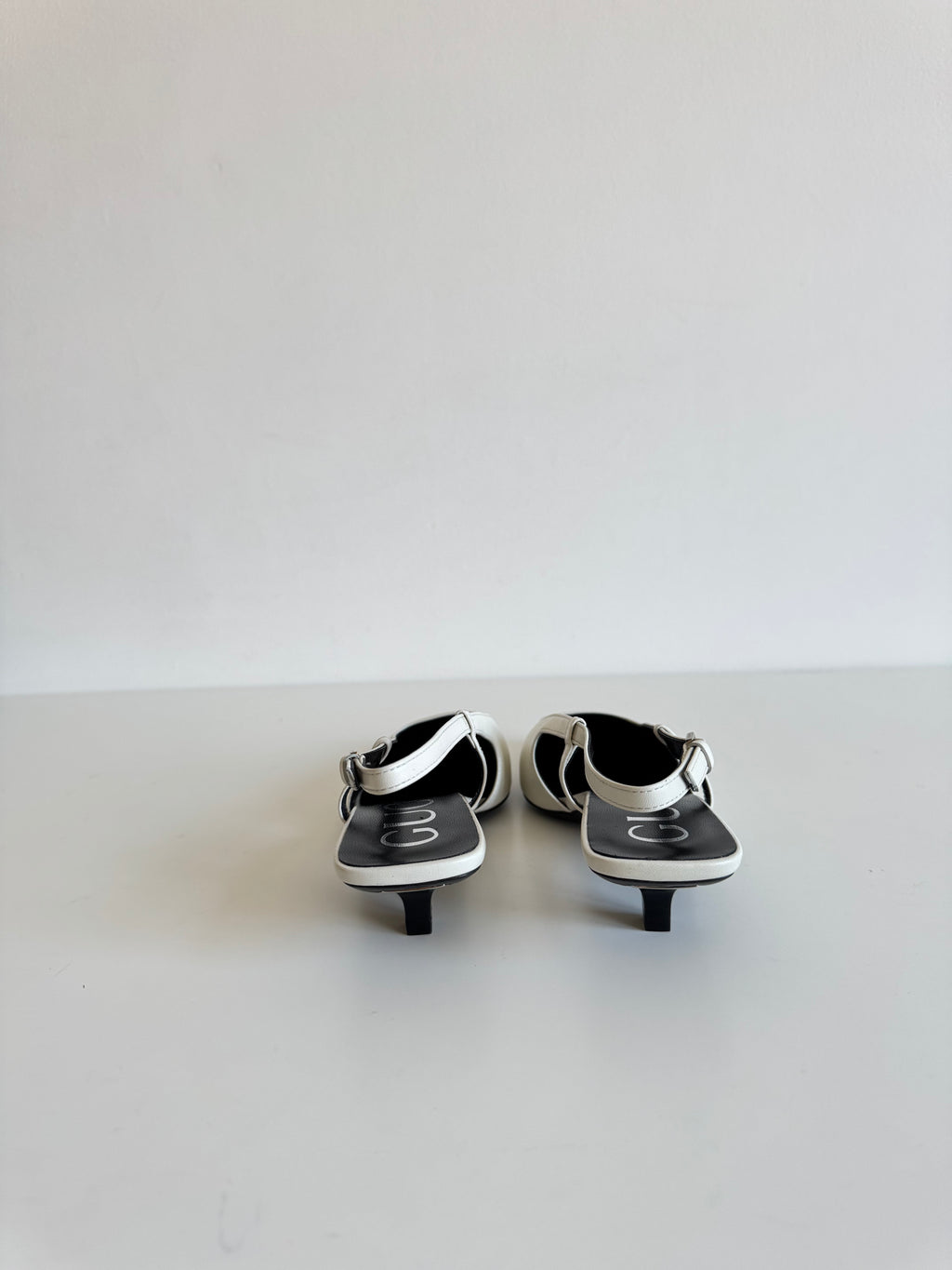 Talons Slingbacks Gucci