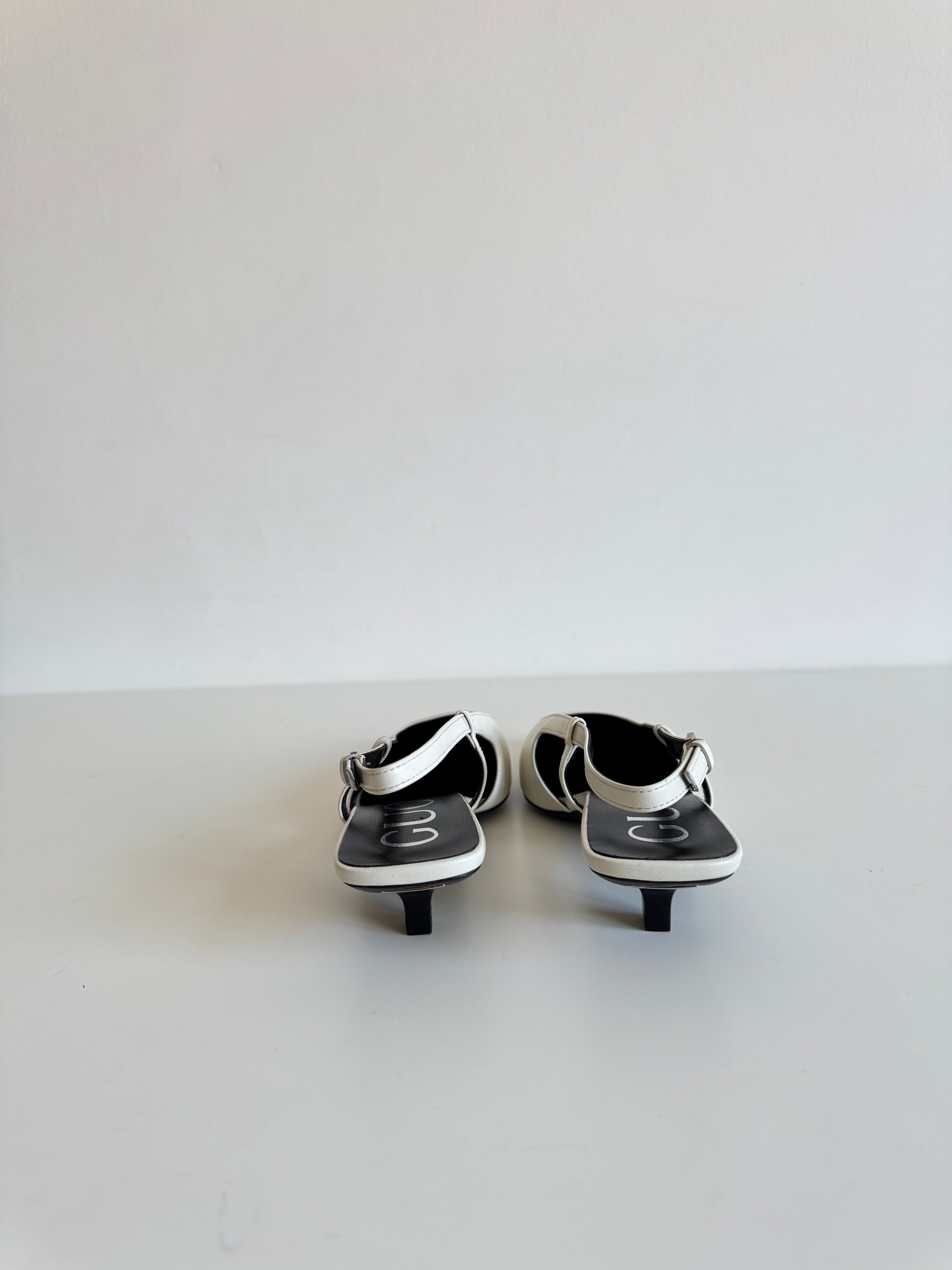 Talons Slingbacks Gucci