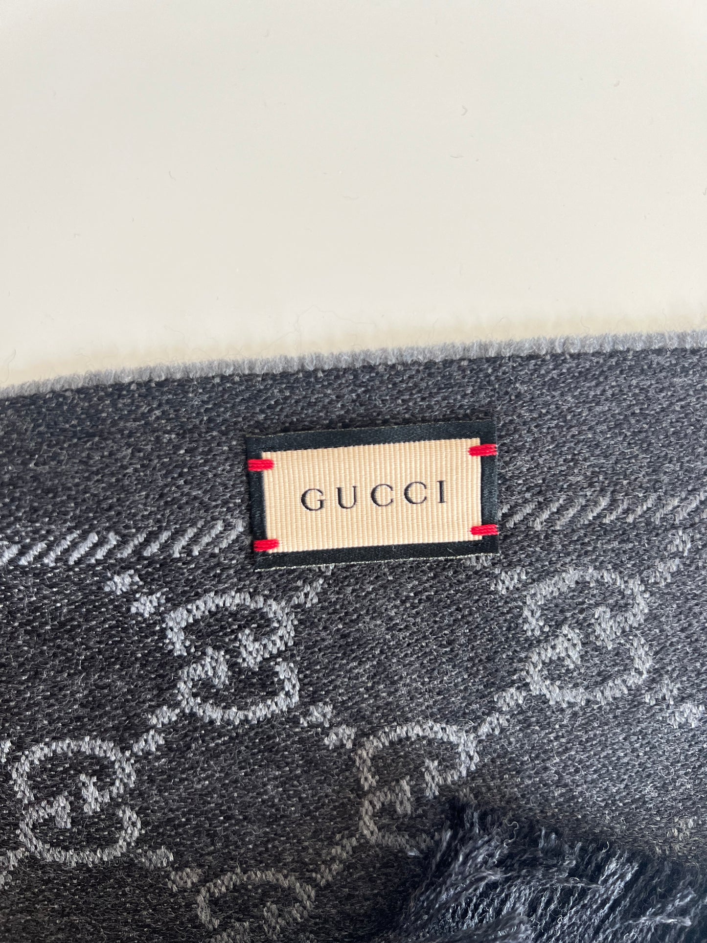 Echarpe Gucci réversible