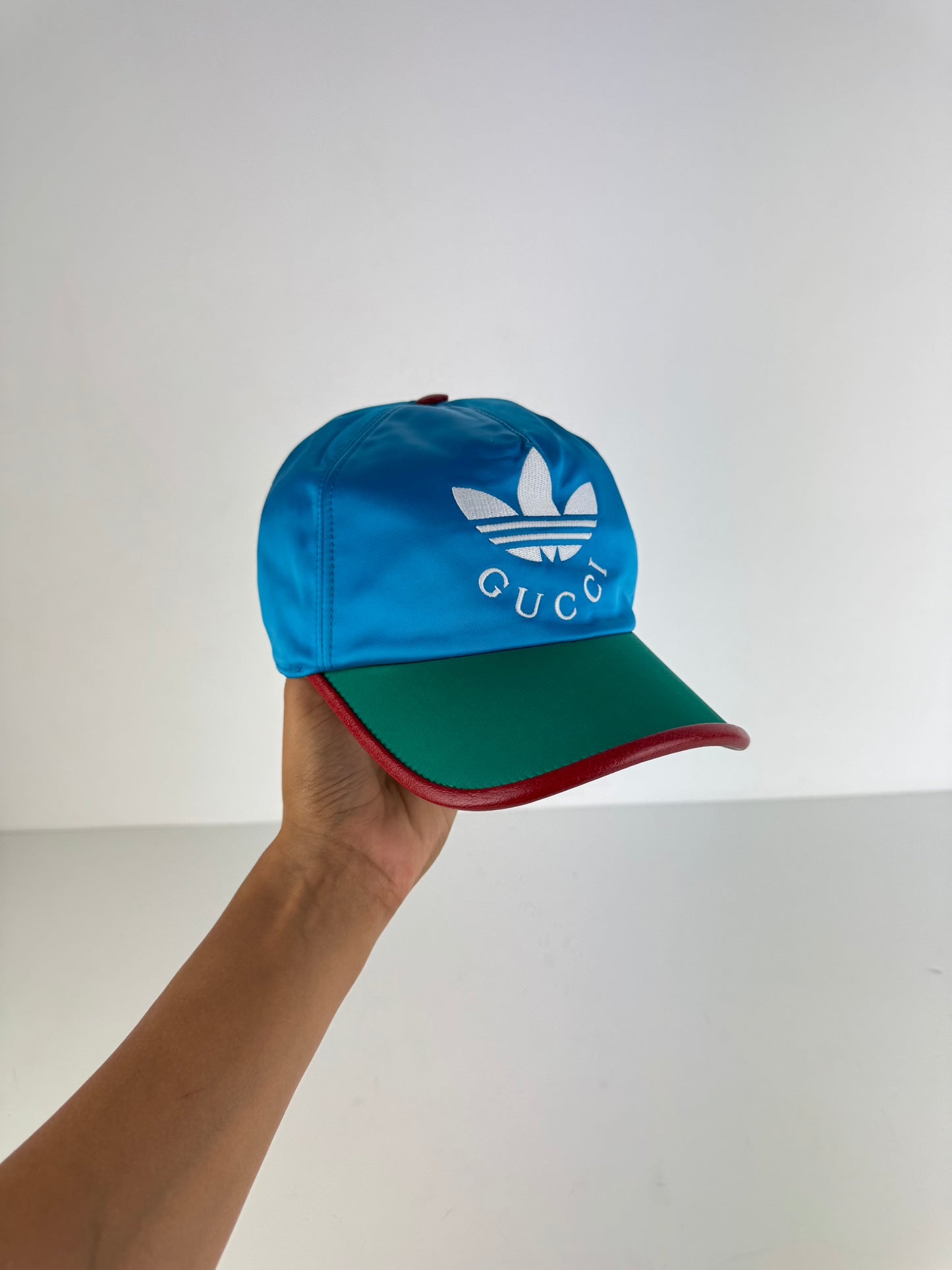 Casquete Gucci x Adidas