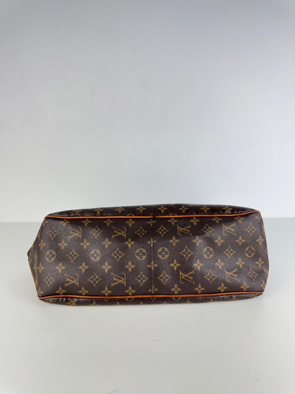 Delightful Louis Vuitton