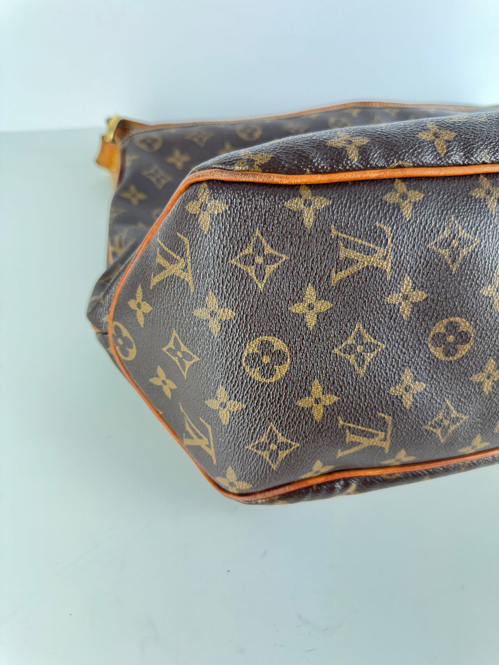 Delightful Louis Vuitton