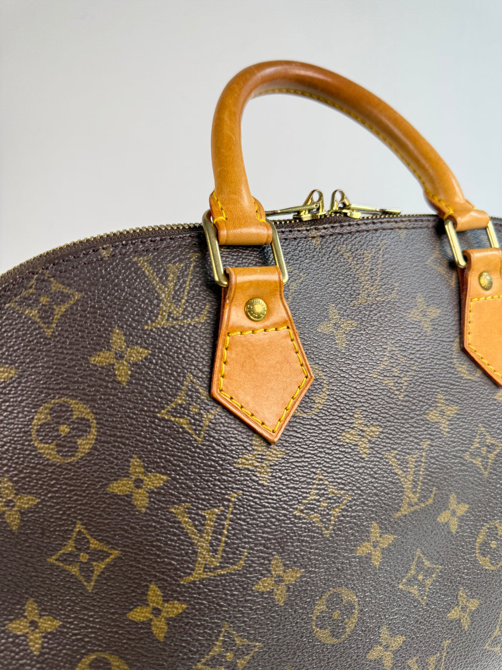 Alma Louis Vuitton