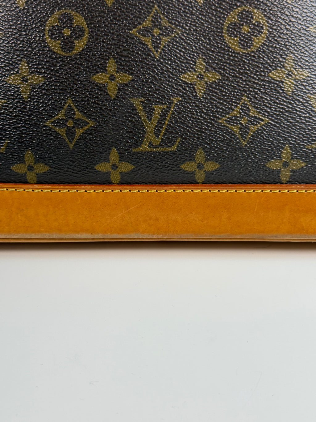 Alma Louis Vuitton