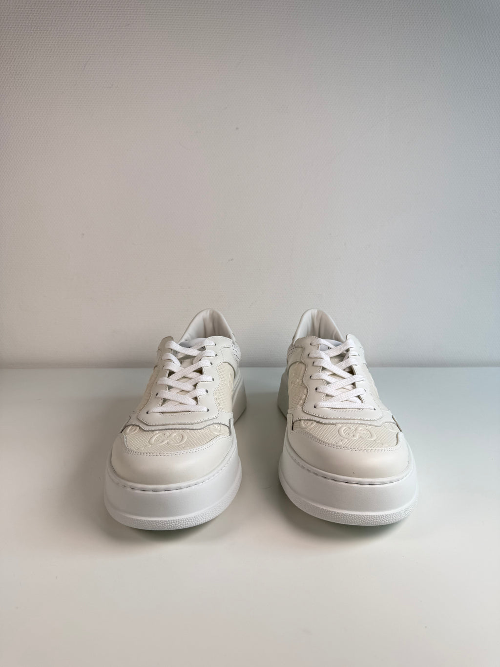 Basket embossed Gucci