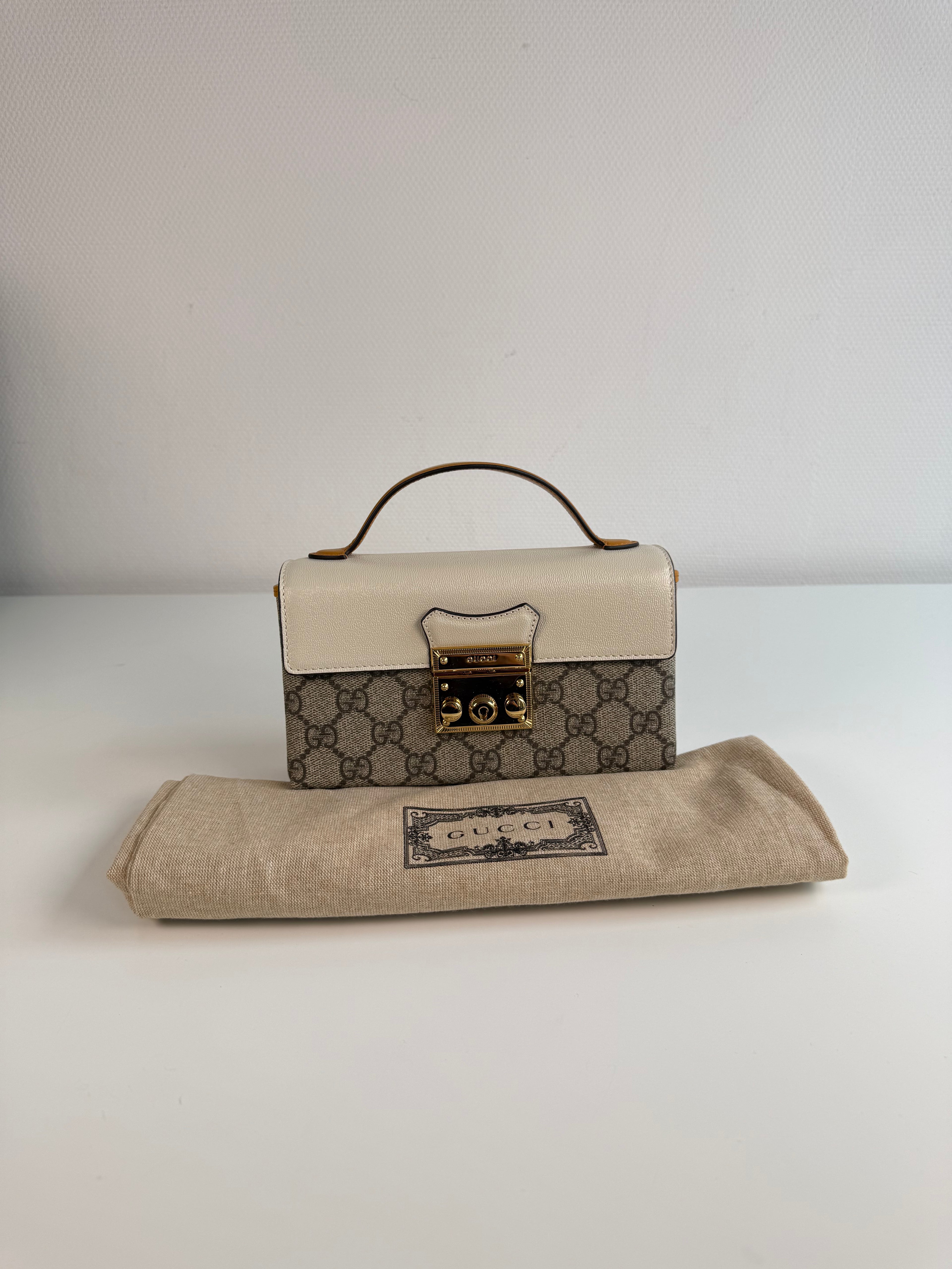 Mini padlock Gucci