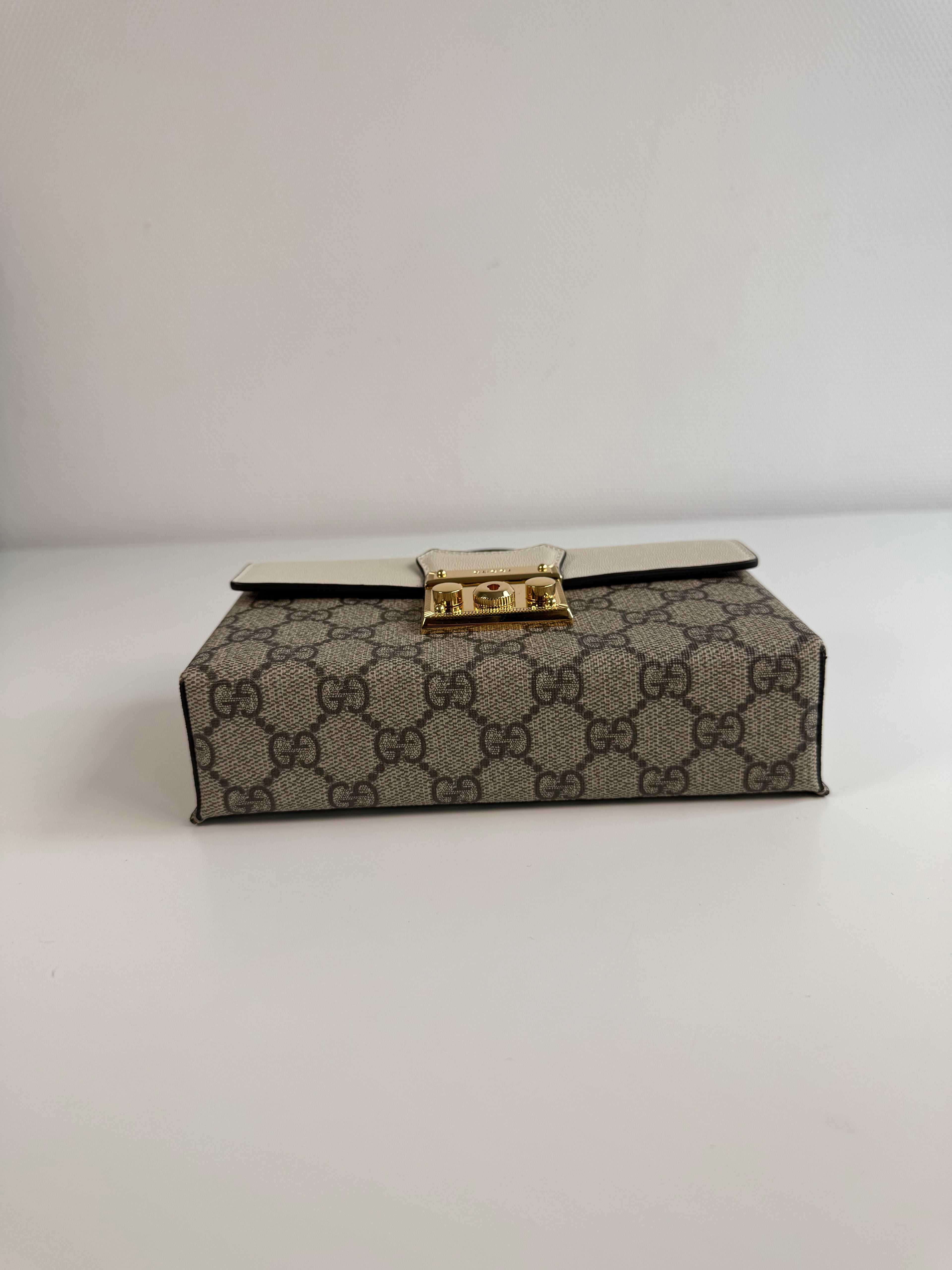 Mini padlock Gucci