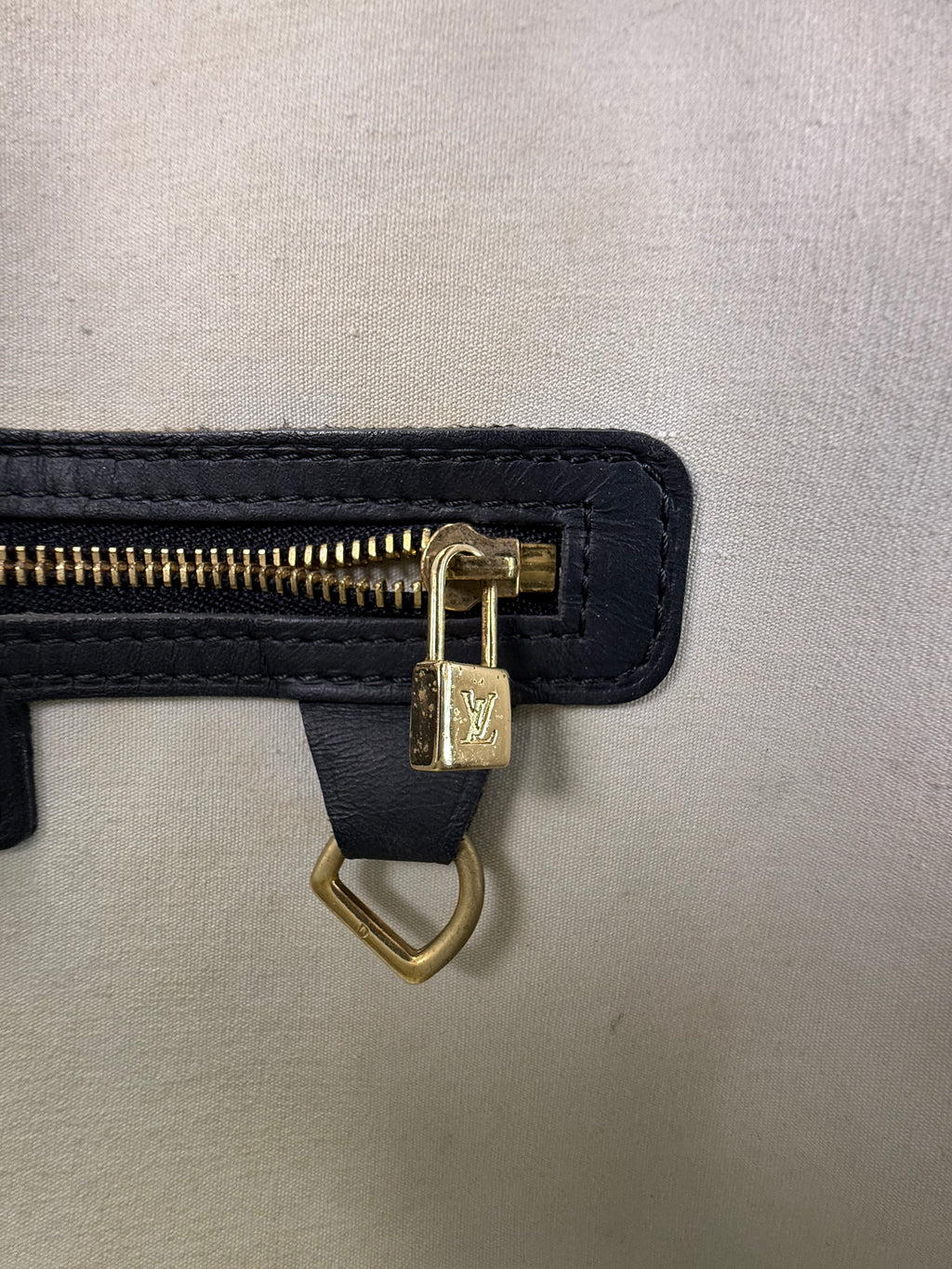 Alma Louis Vuitton