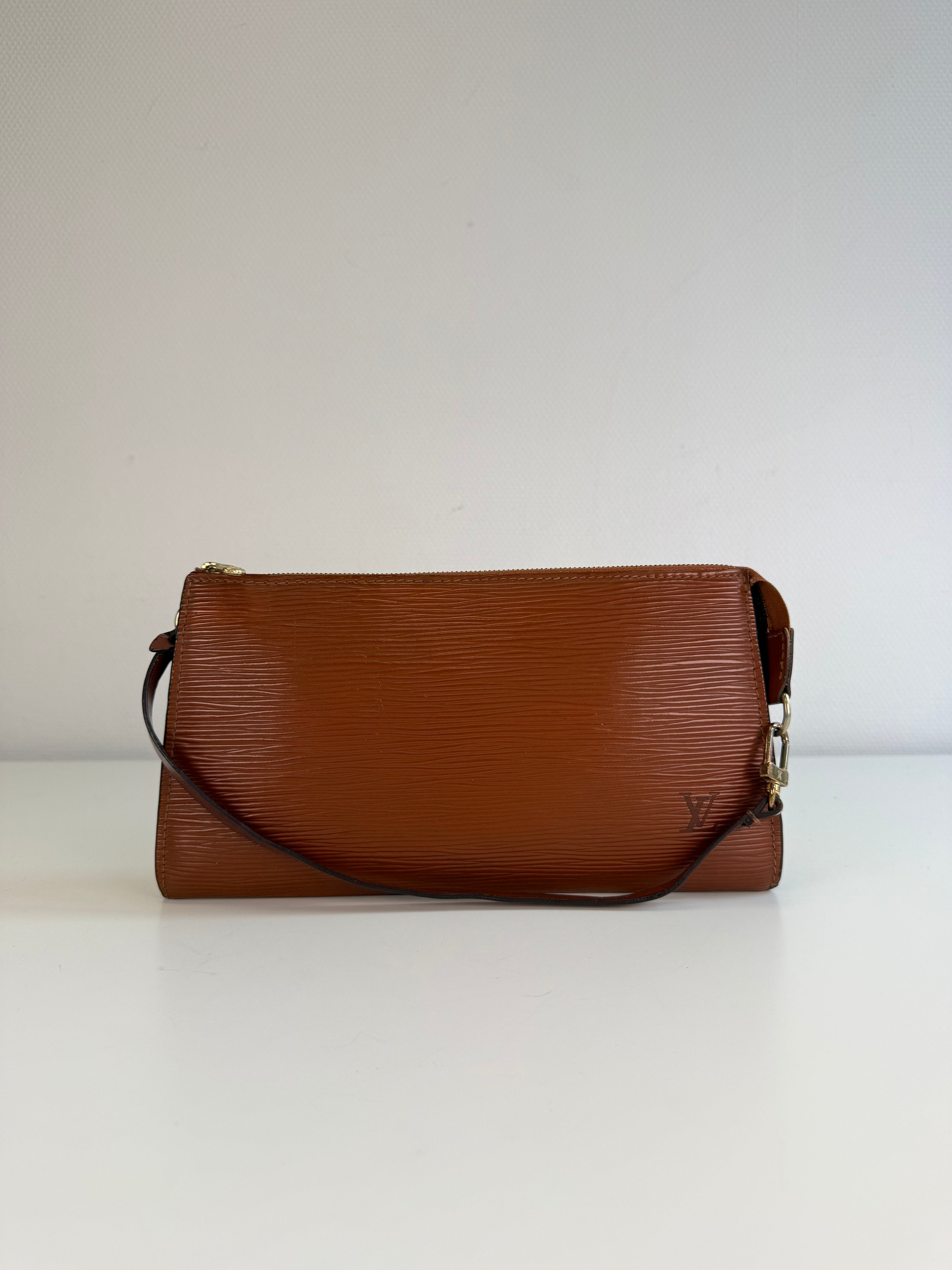 Pochette accessoires Épi GM