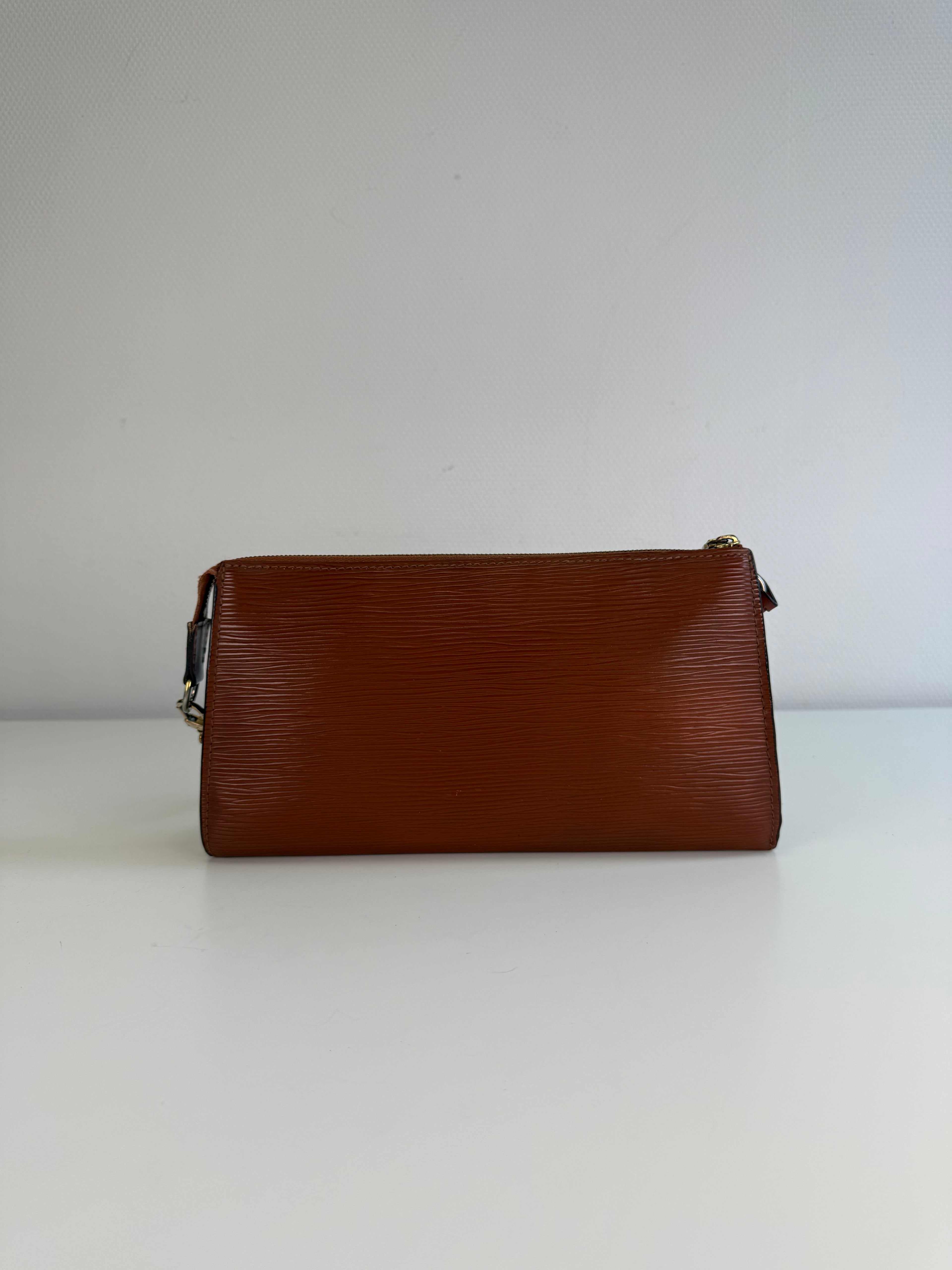 Pochette accessoires Épi GM